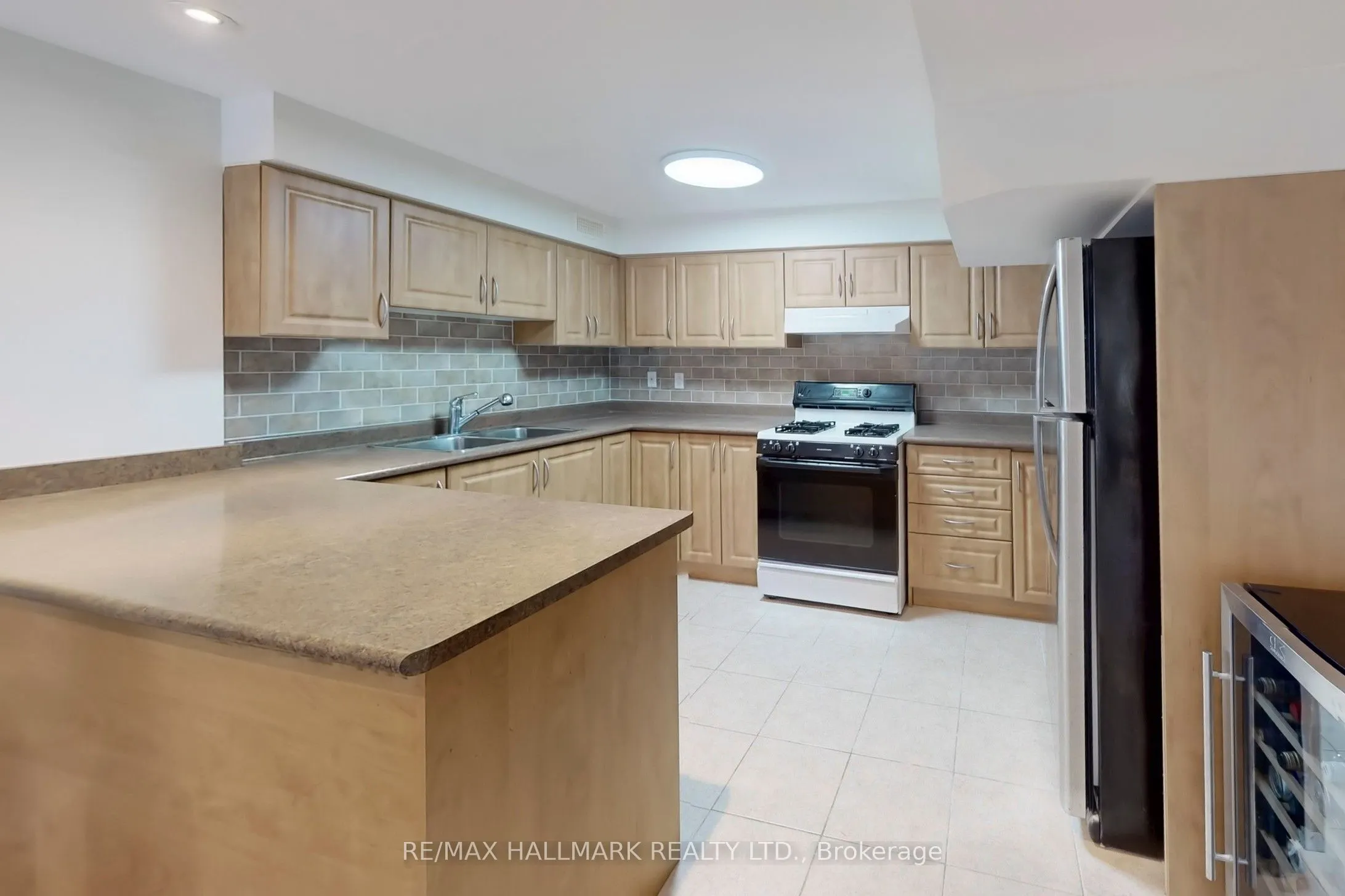 2 Butterfield Drive