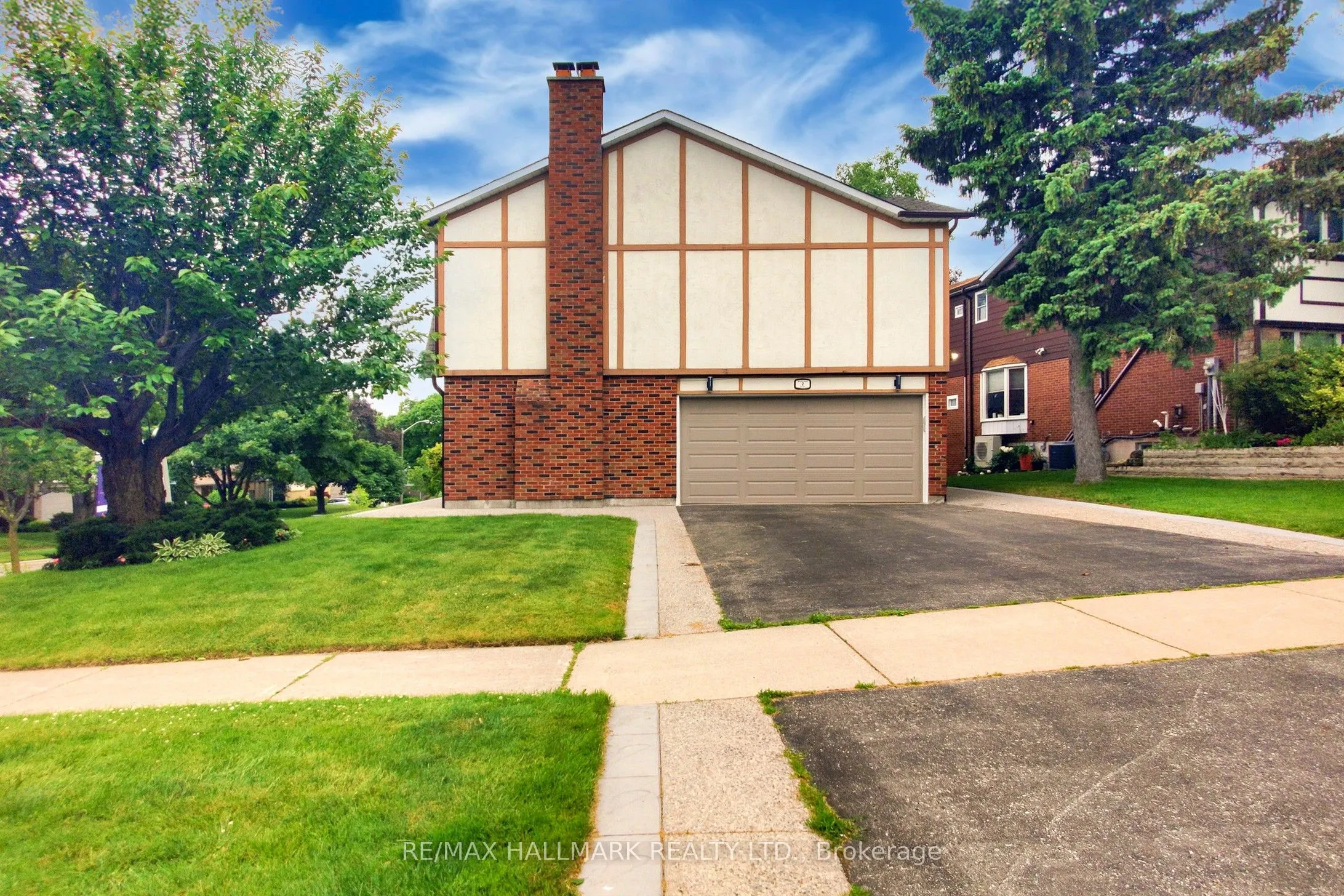 2 Butterfield Drive