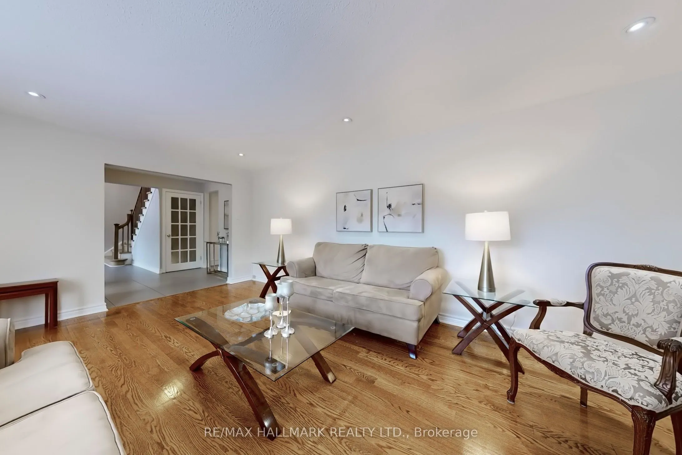 2 Butterfield Drive