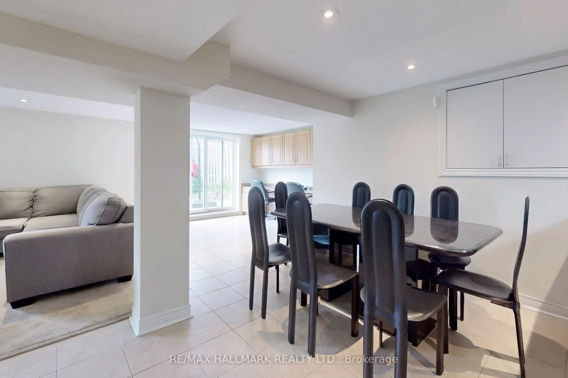 2 Butterfield Drive