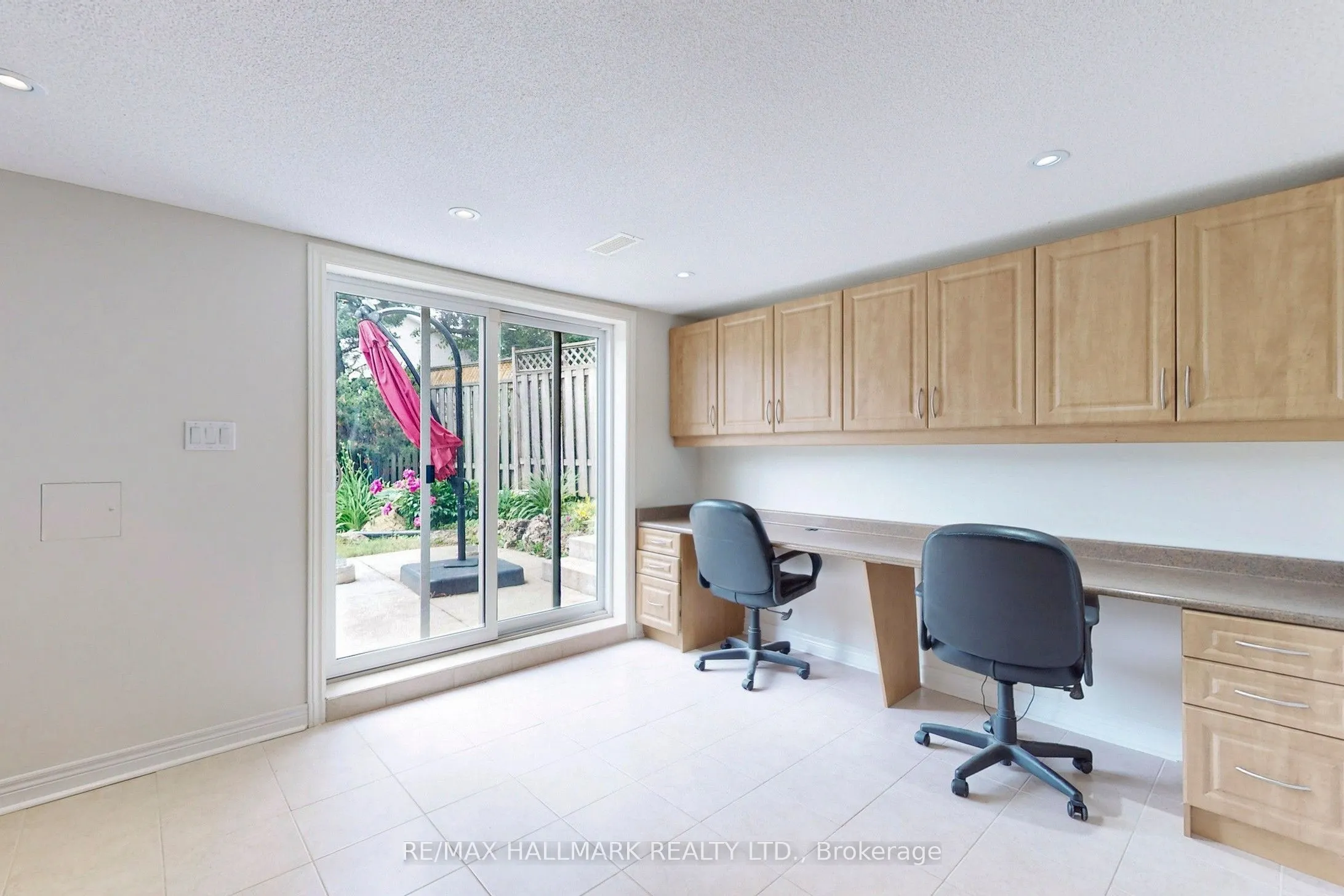 2 Butterfield Drive
