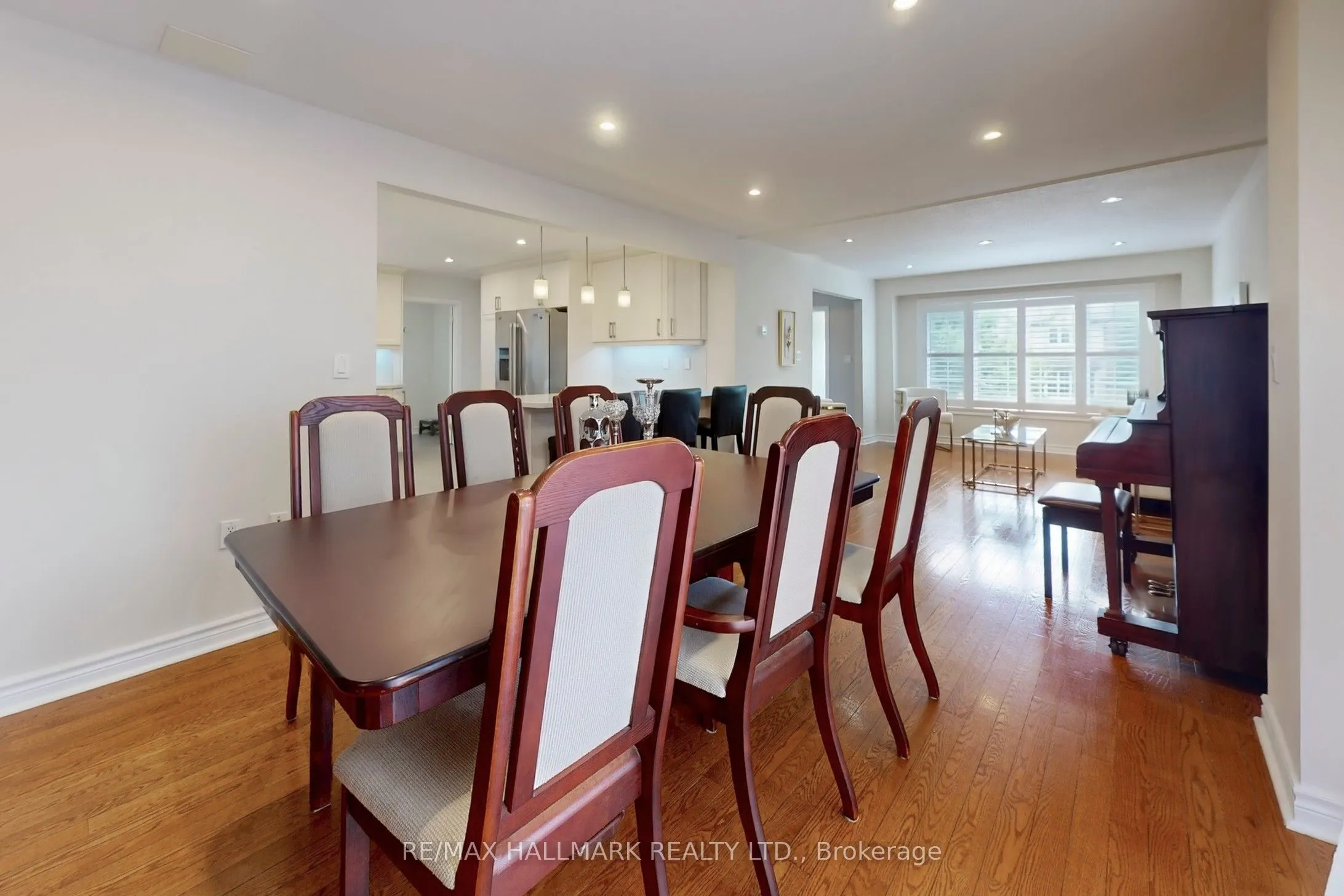 2 Butterfield Drive
