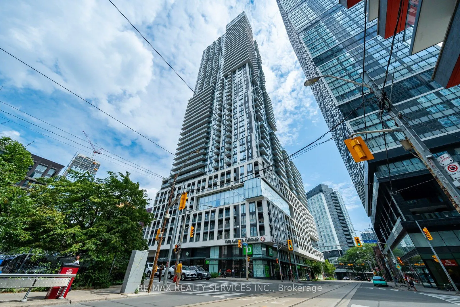 251 Jarvis Street, #11