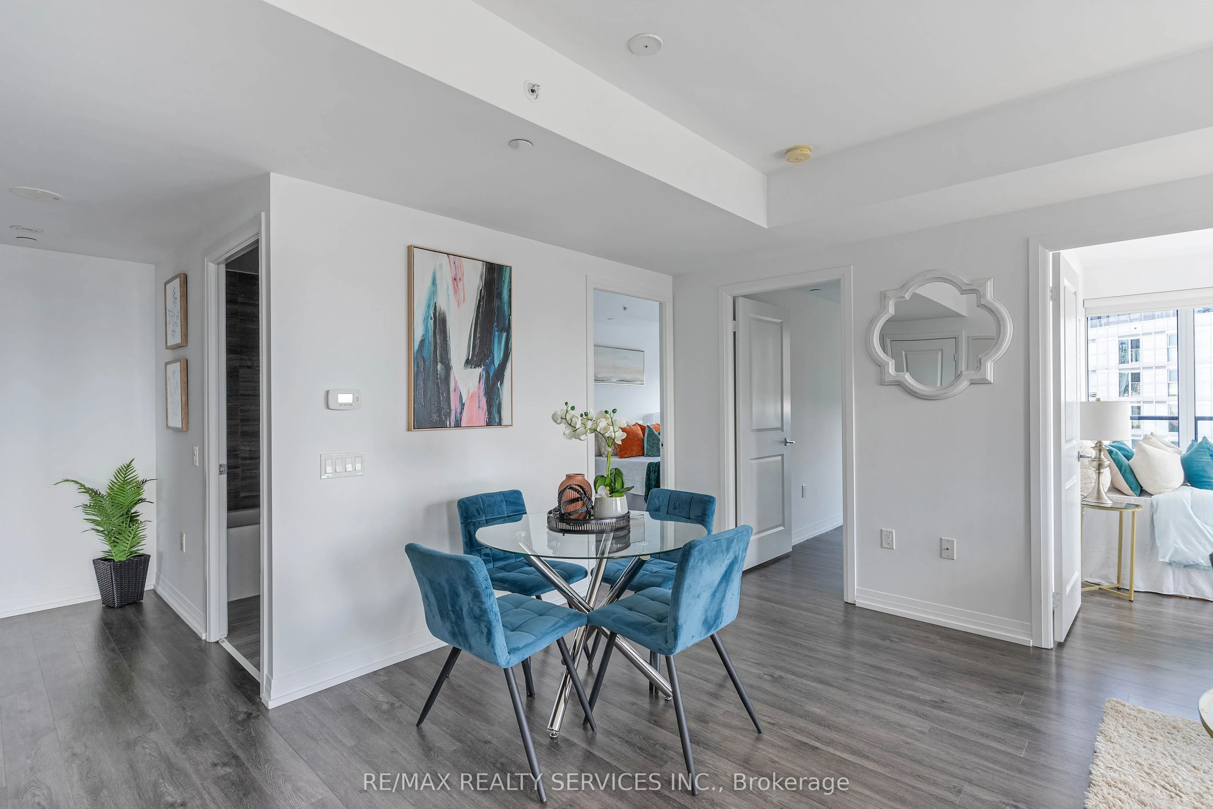 251 Jarvis Street, #11