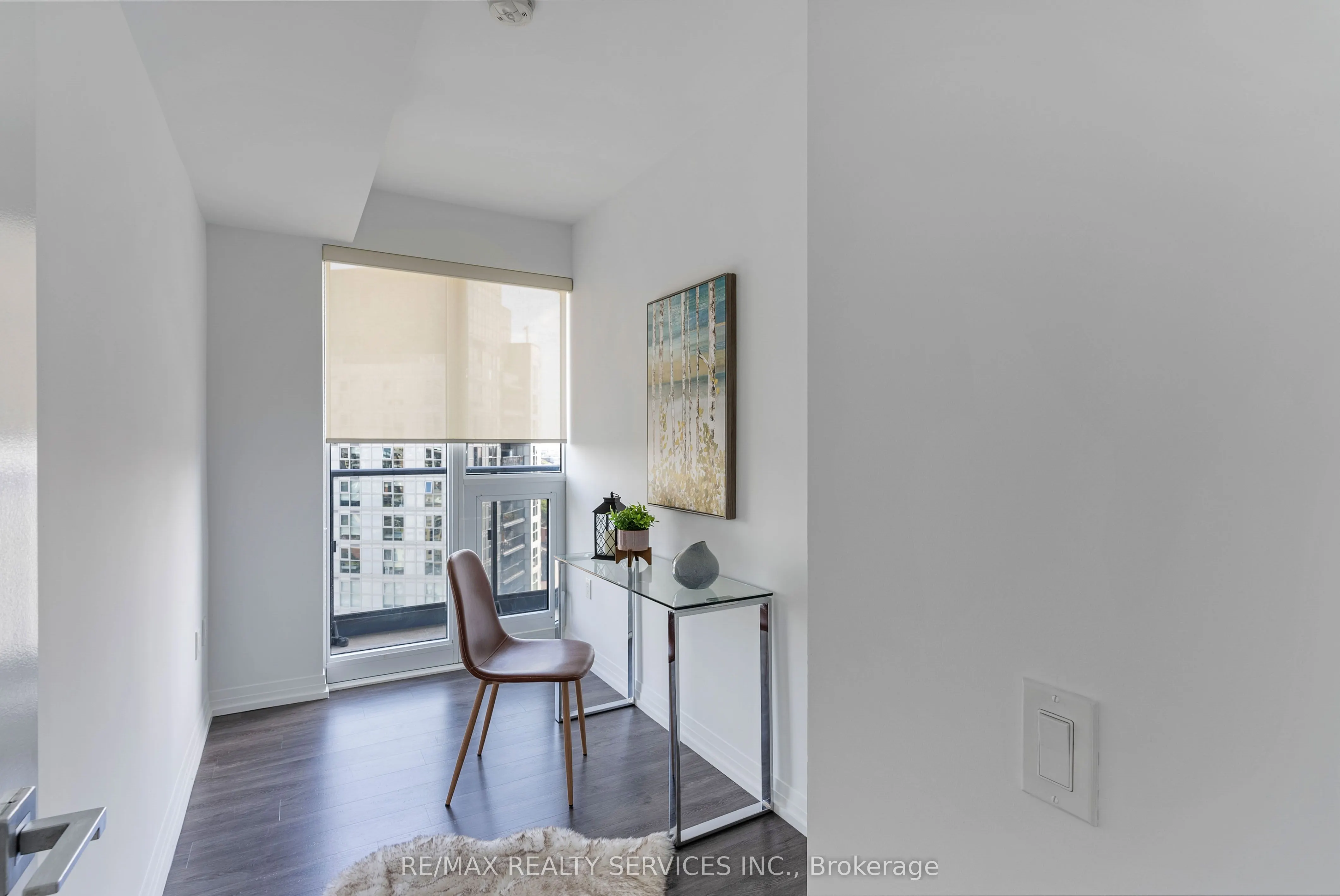 251 Jarvis Street, #11