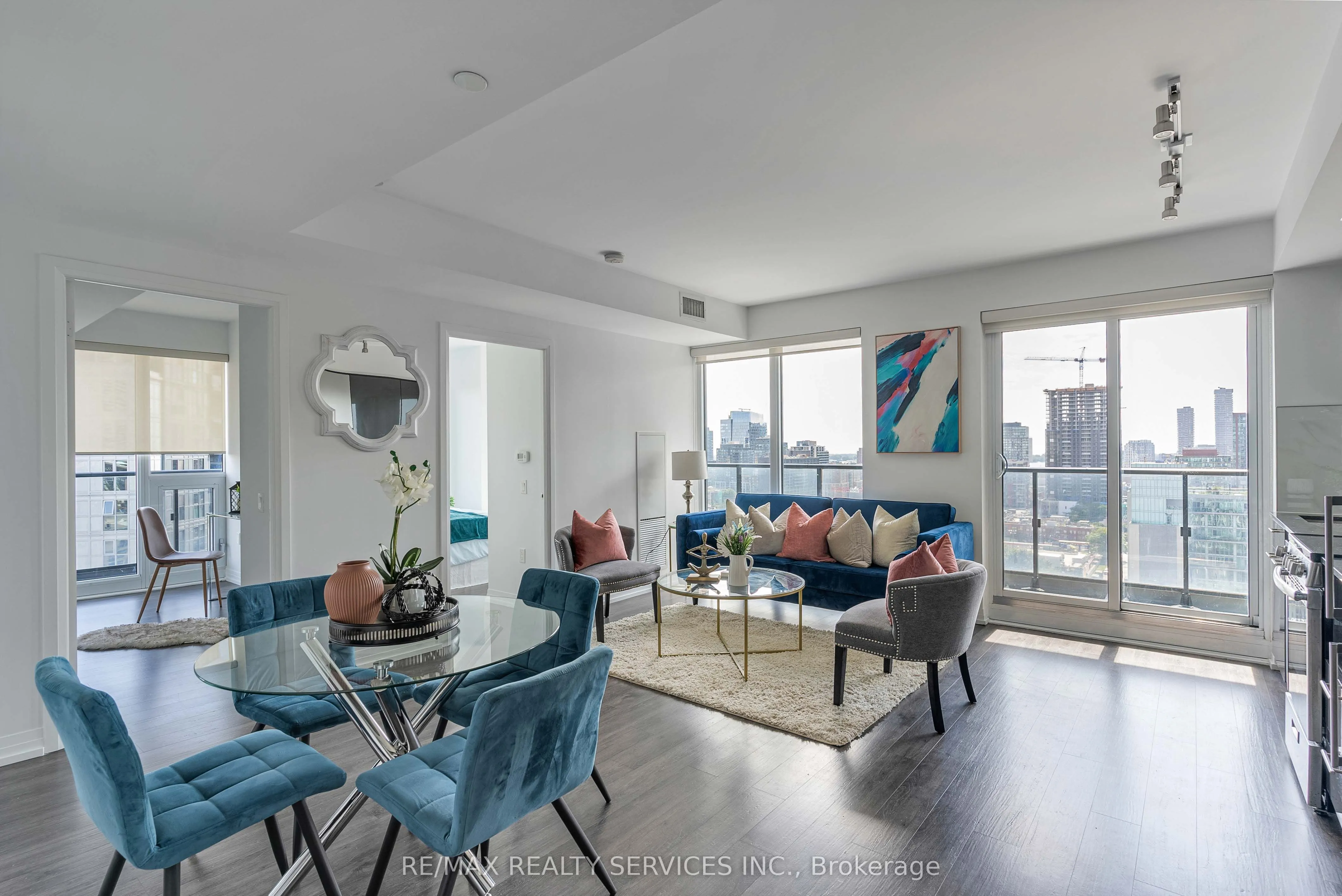251 Jarvis Street, #11