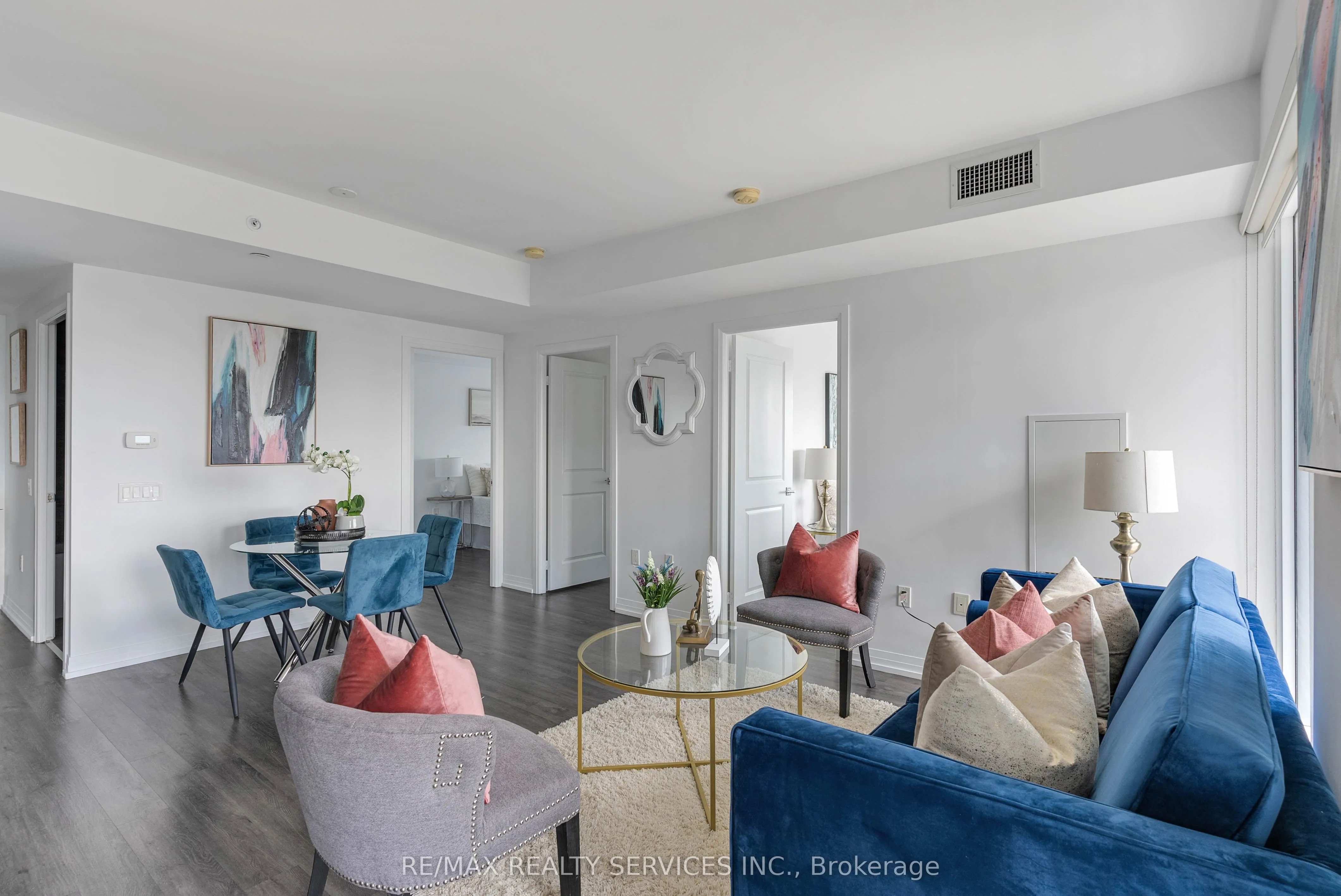 251 Jarvis Street, #11