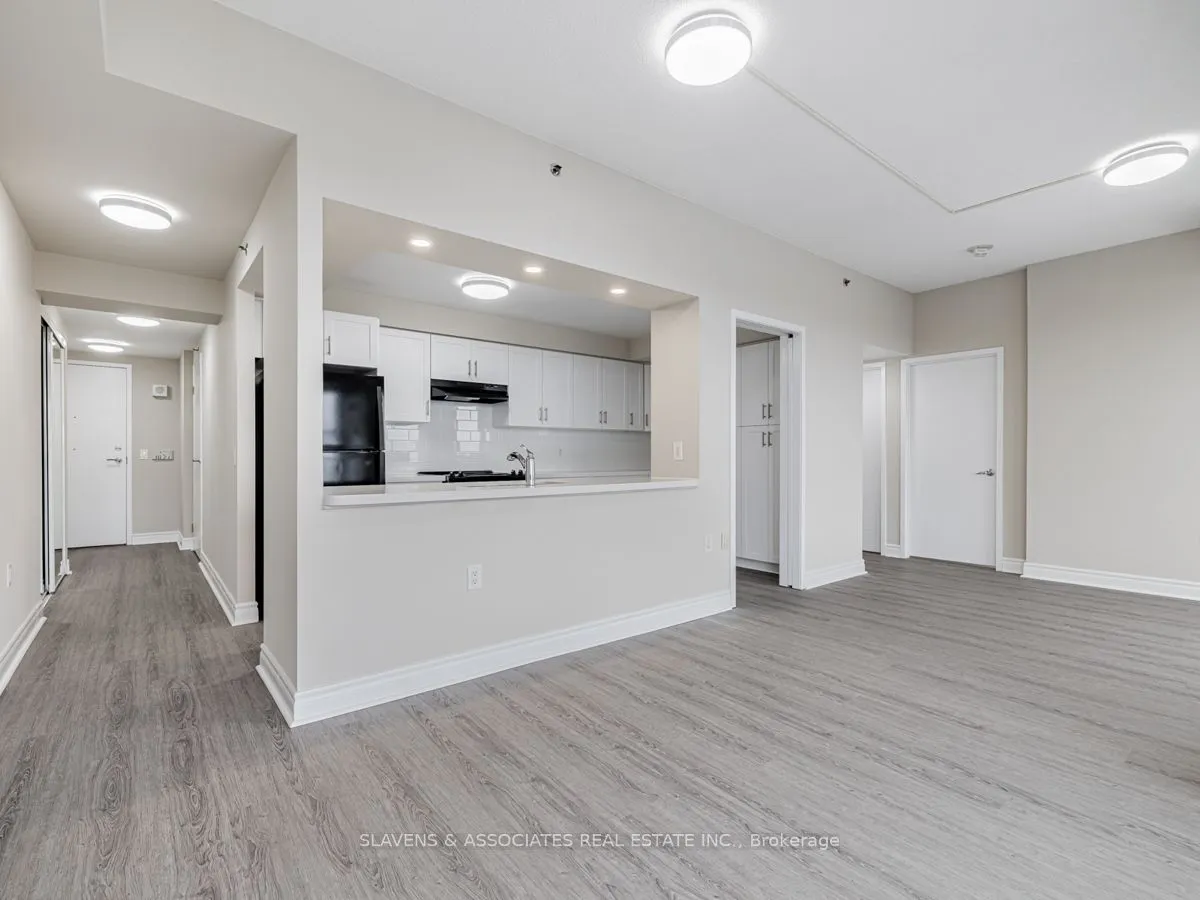 2 Neptune Drive, #904