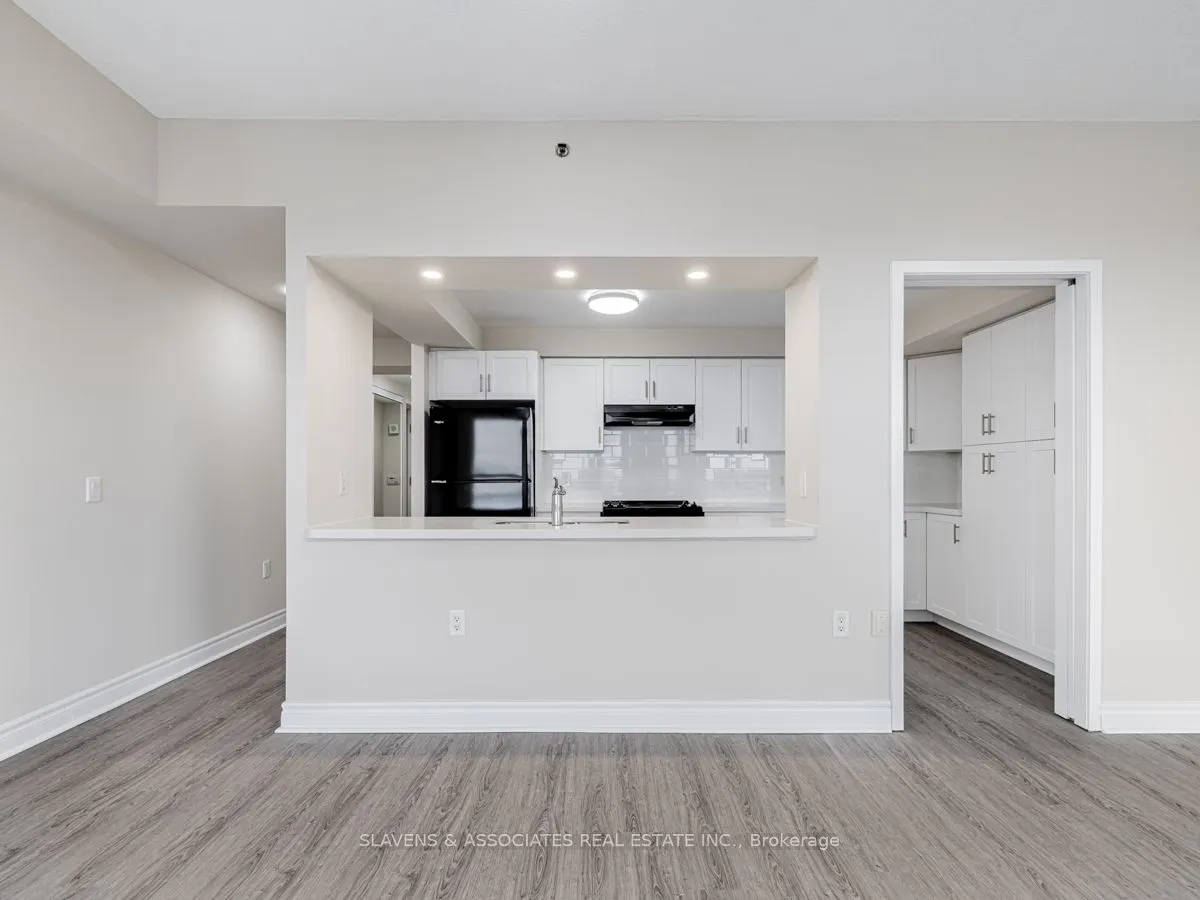 2 Neptune Drive, #904