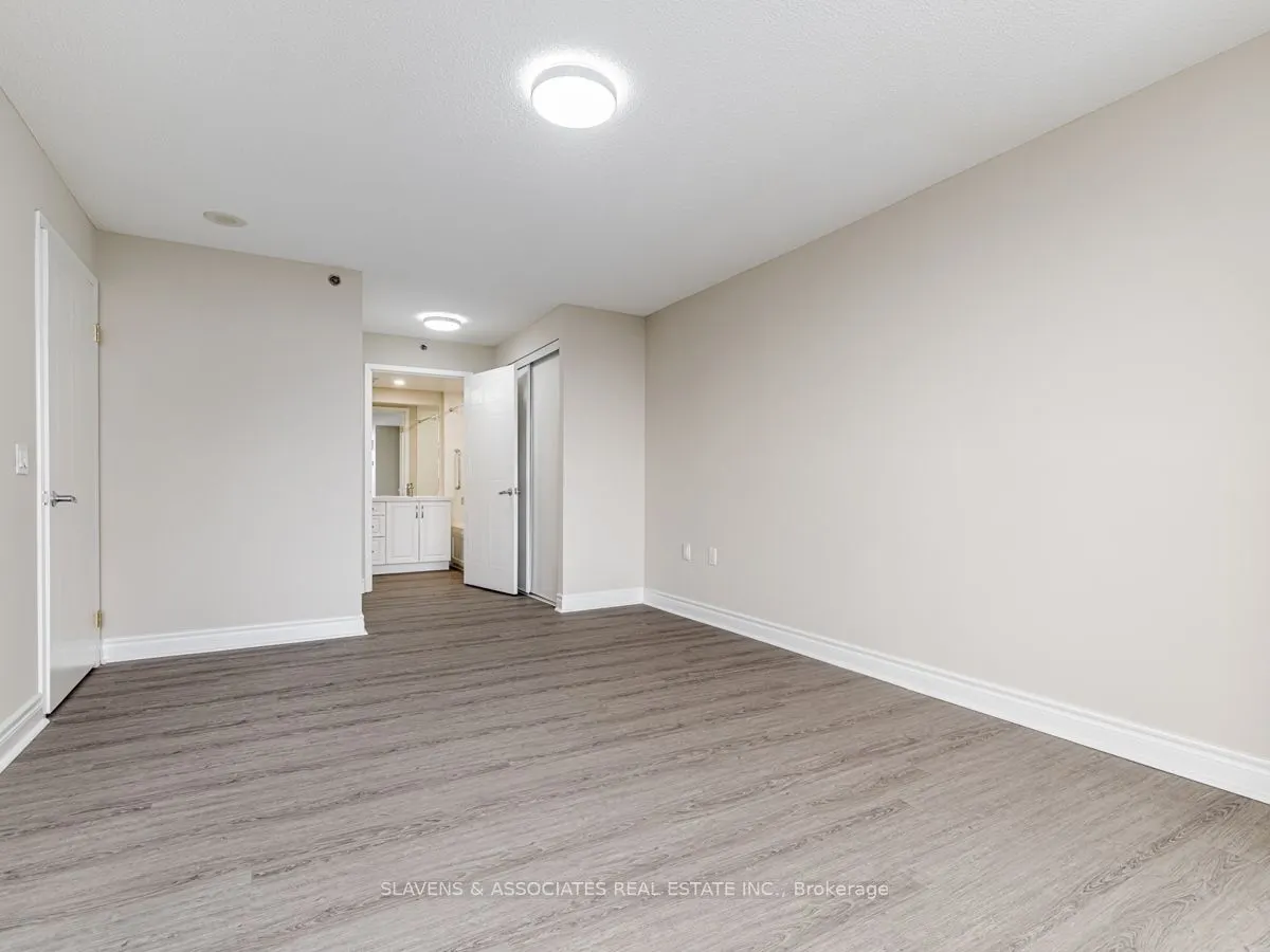 2 Neptune Drive, #904