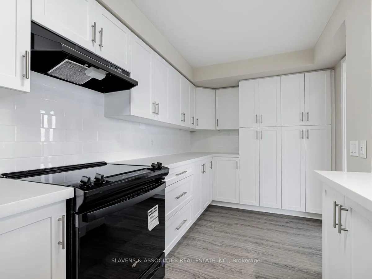 2 Neptune Drive, #904