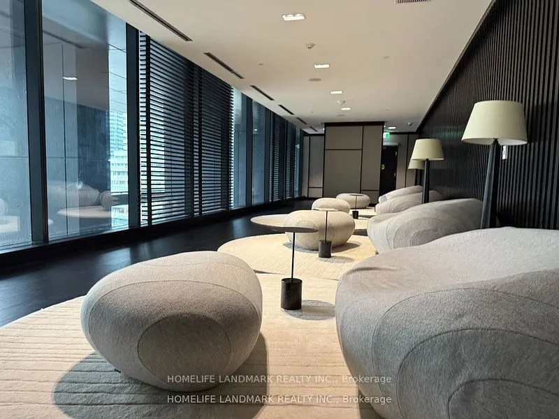501 Yonge Street, #2208