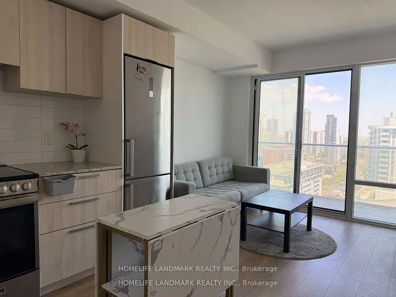 501 Yonge Street, #2208