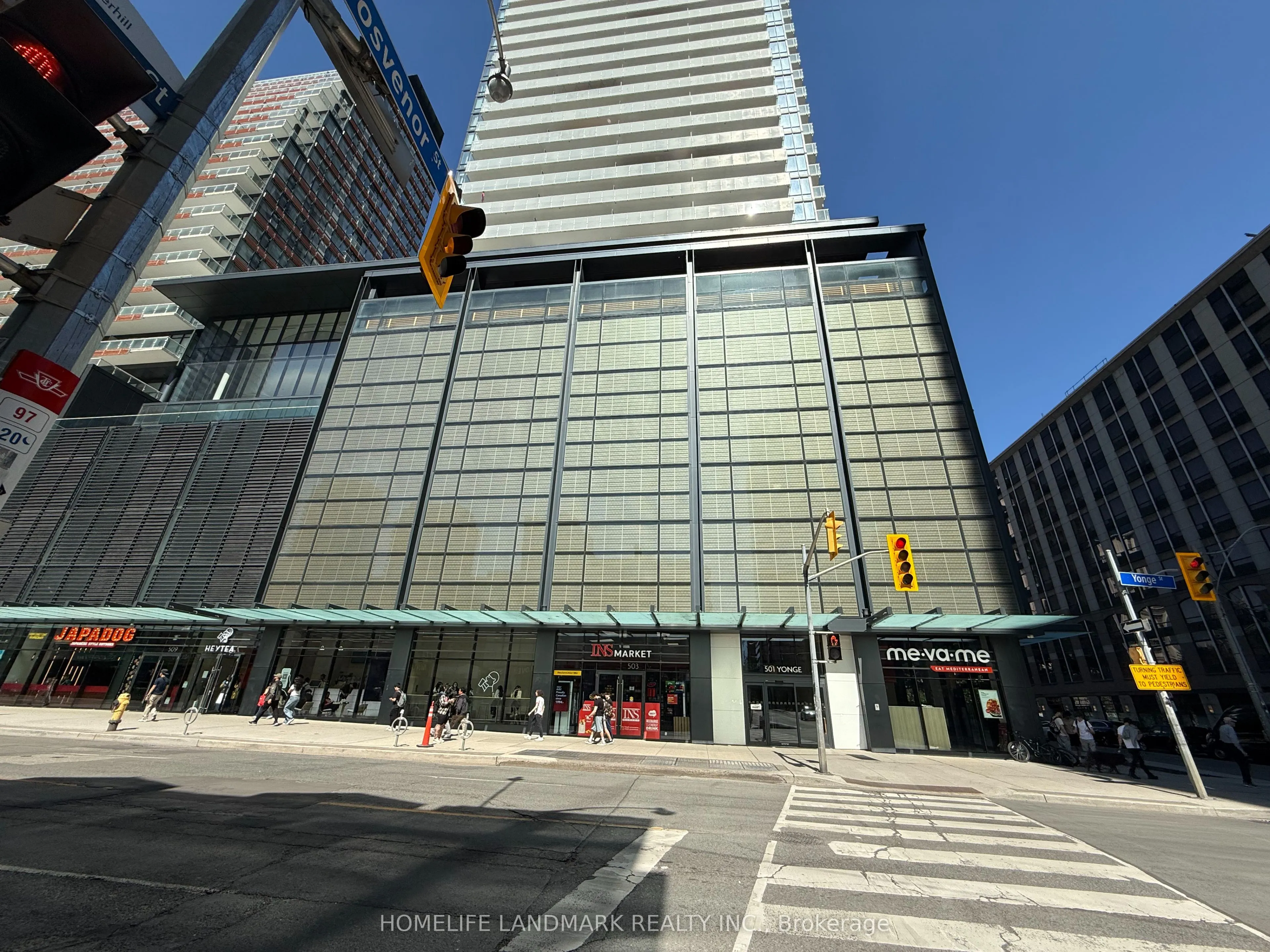 501 Yonge Street, #2208
