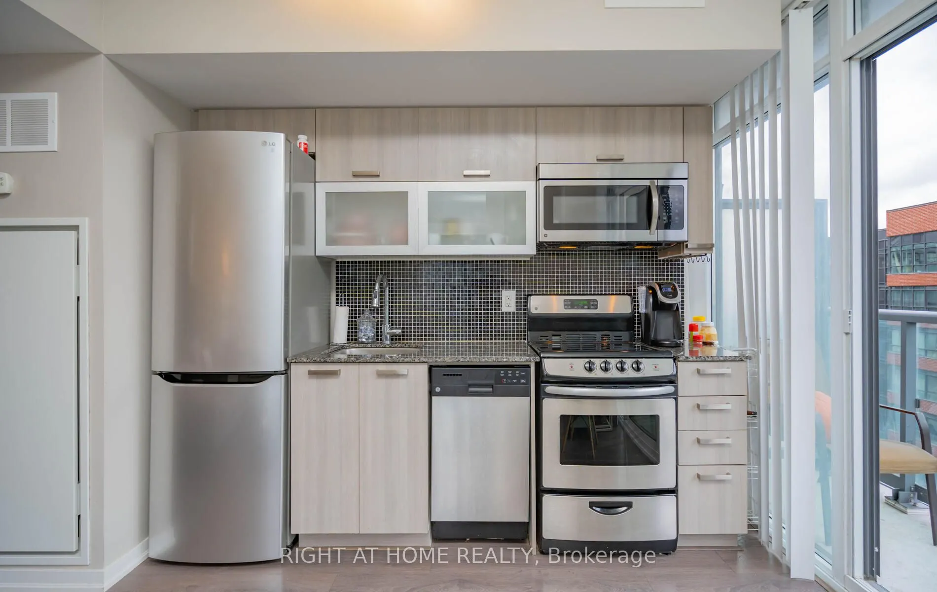 36 Lisgar Street, #1112E