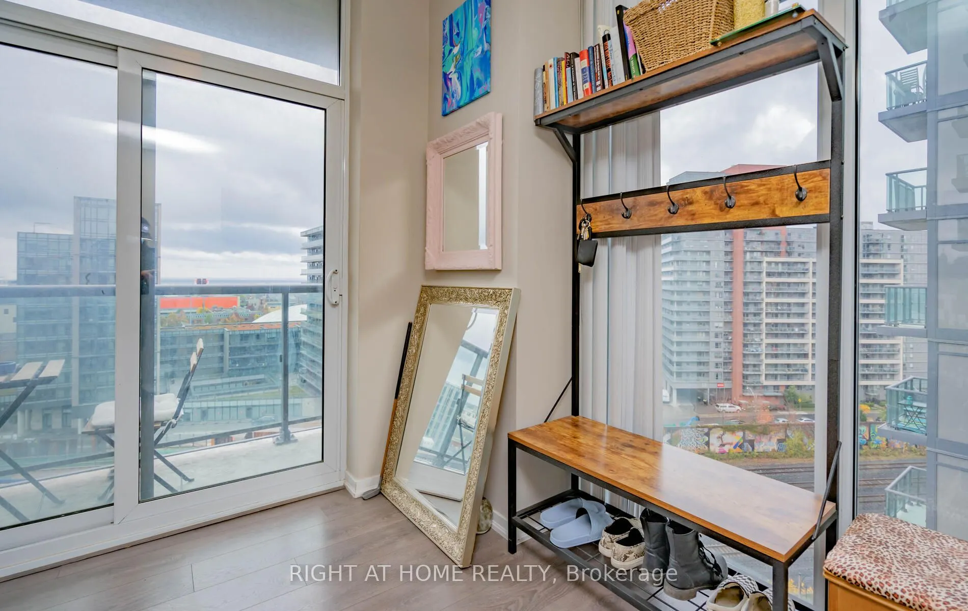 36 Lisgar Street, #1112E