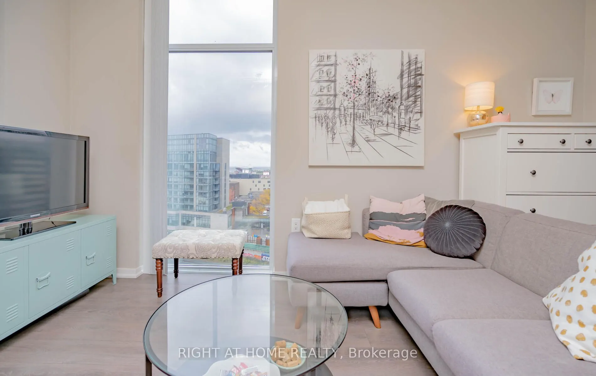 36 Lisgar Street, #1112E