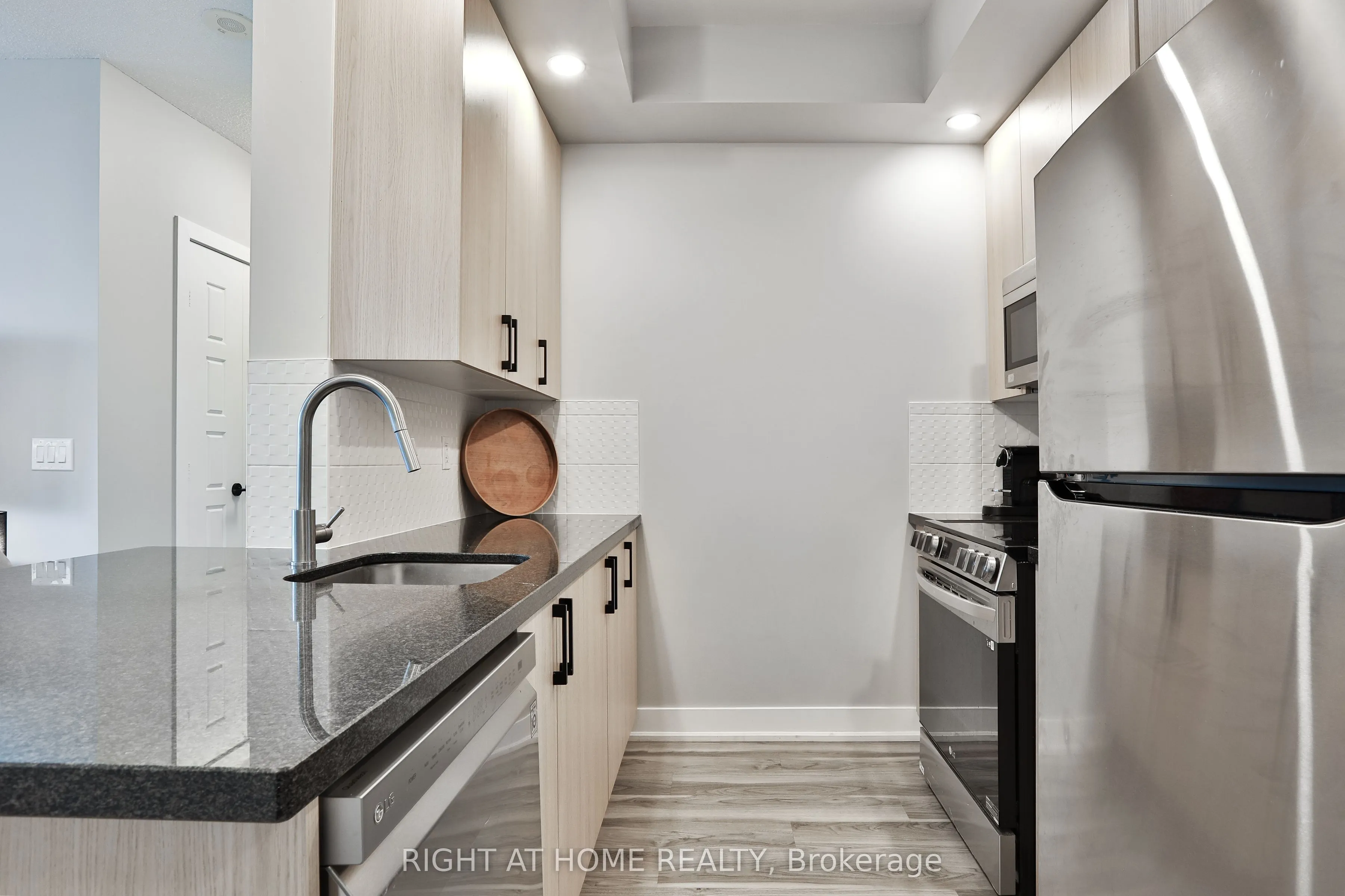 28 Linden Street, #2308