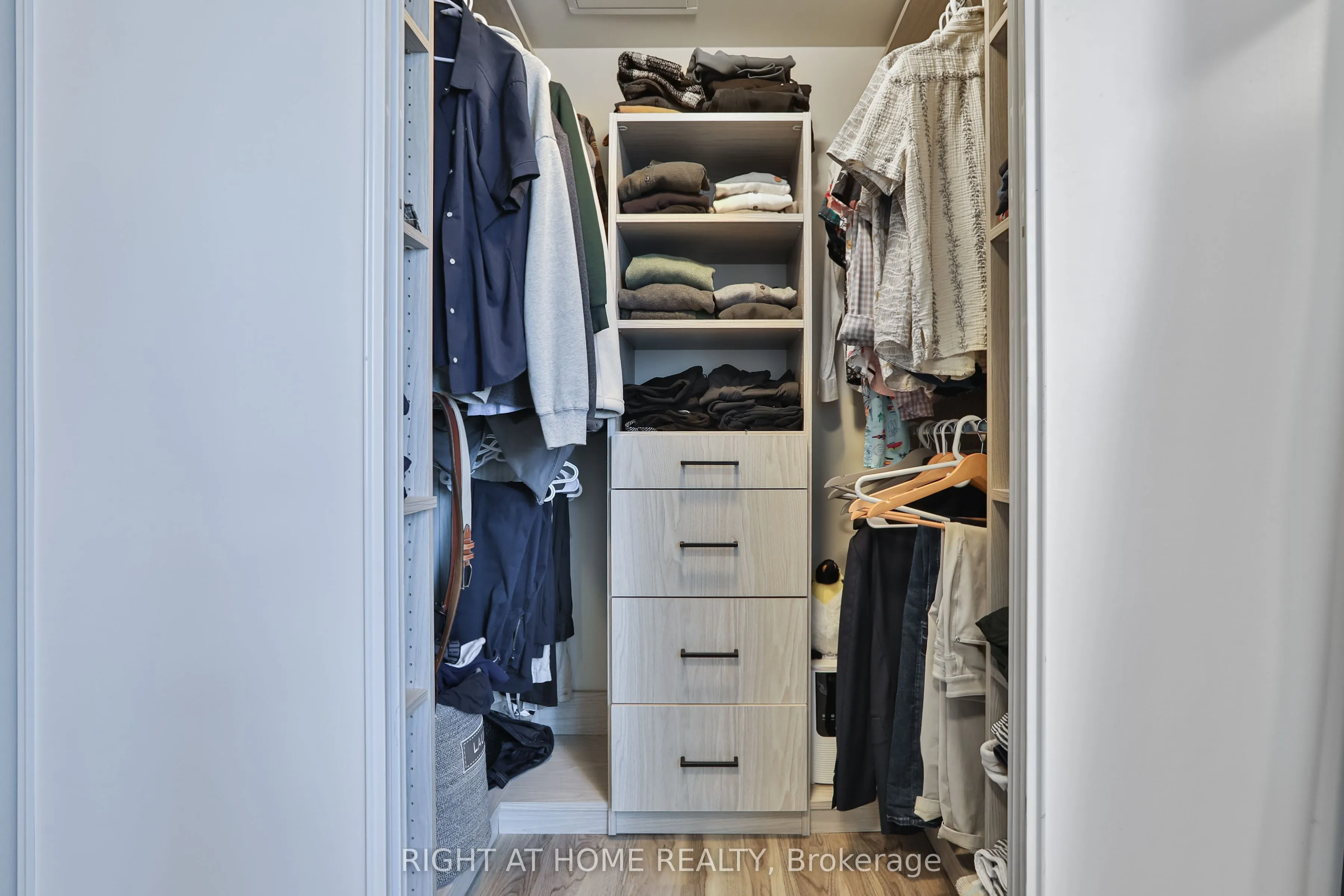 28 Linden Street, #2308