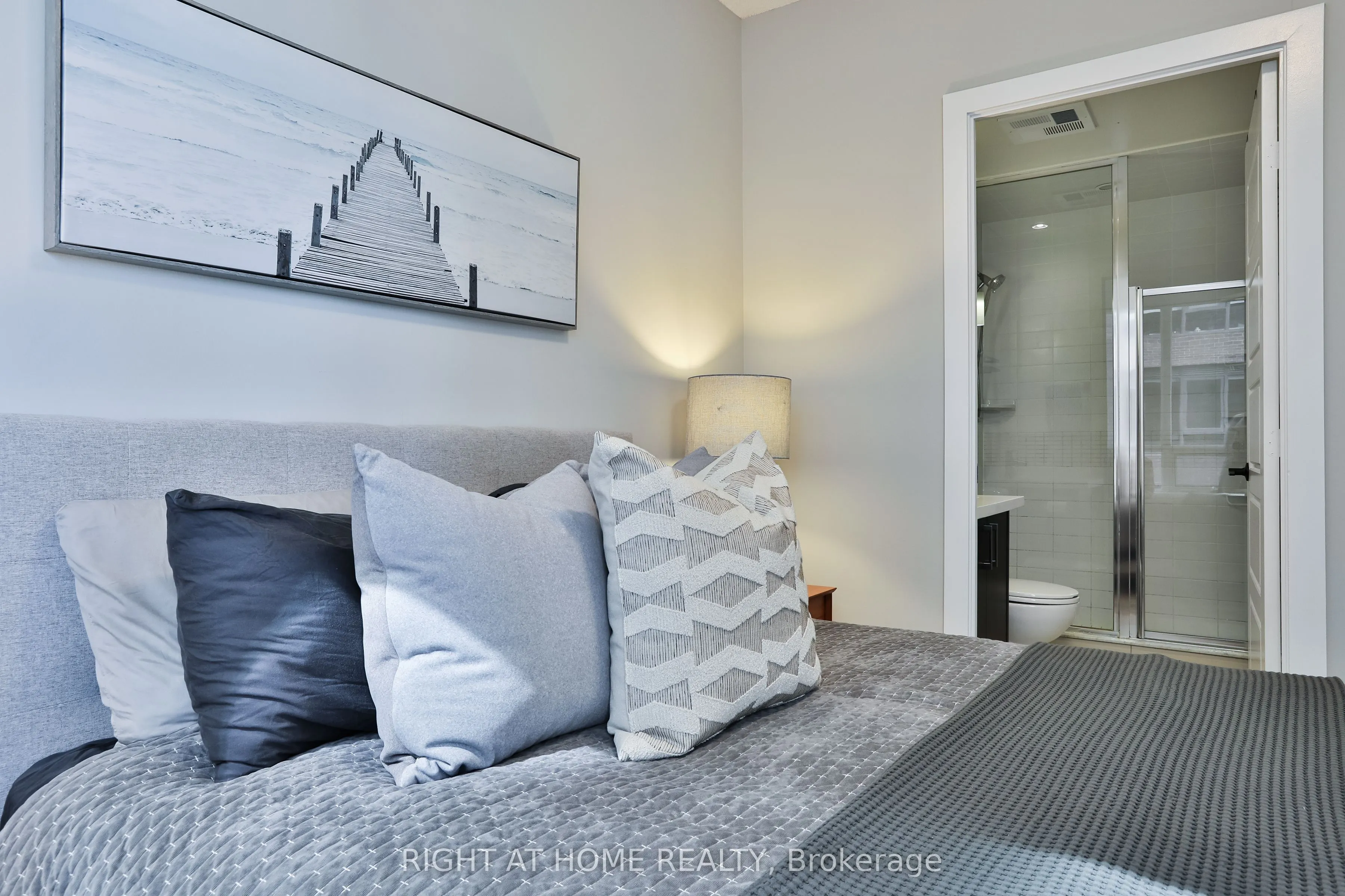 28 Linden Street, #2308