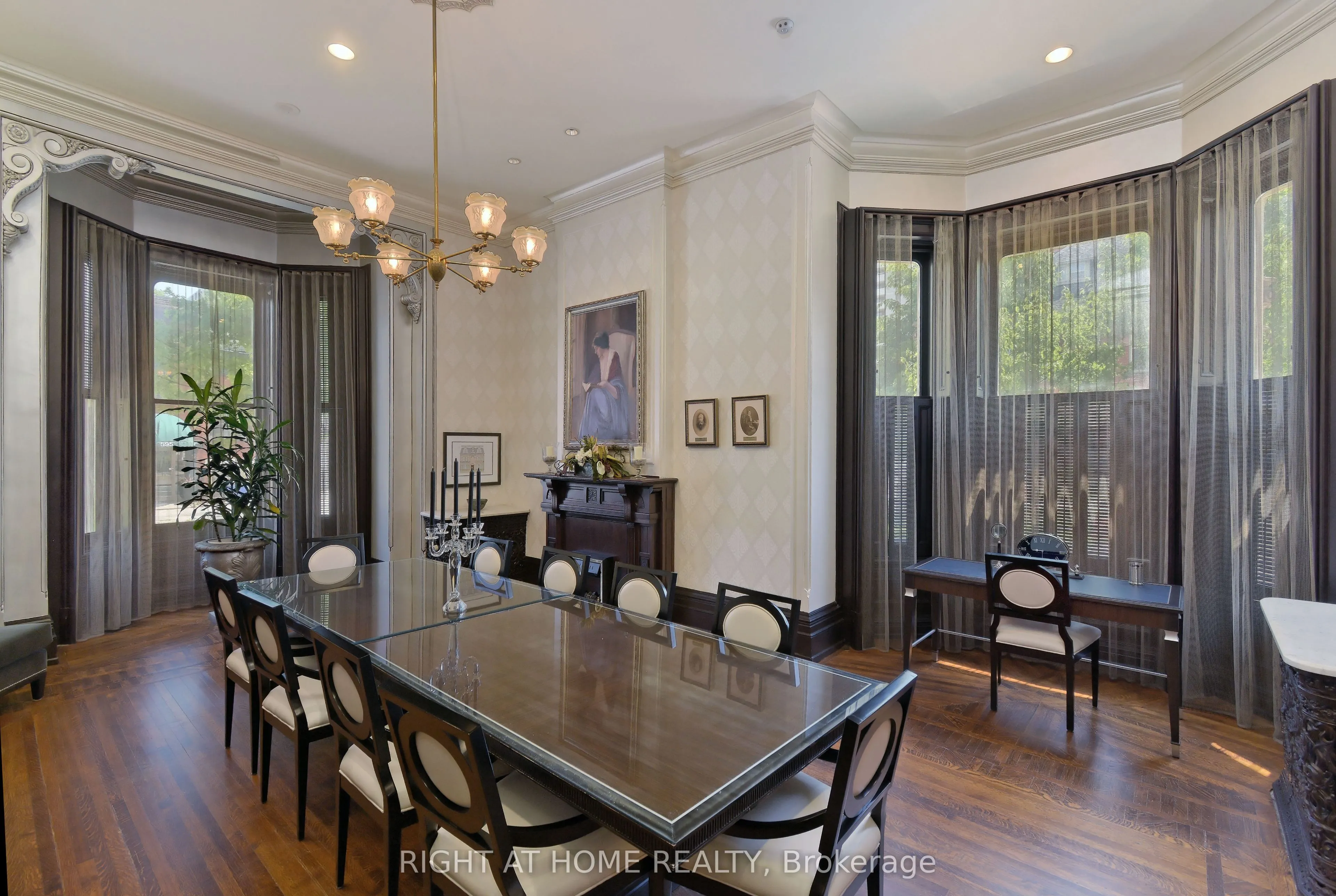 28 Linden Street, #2308