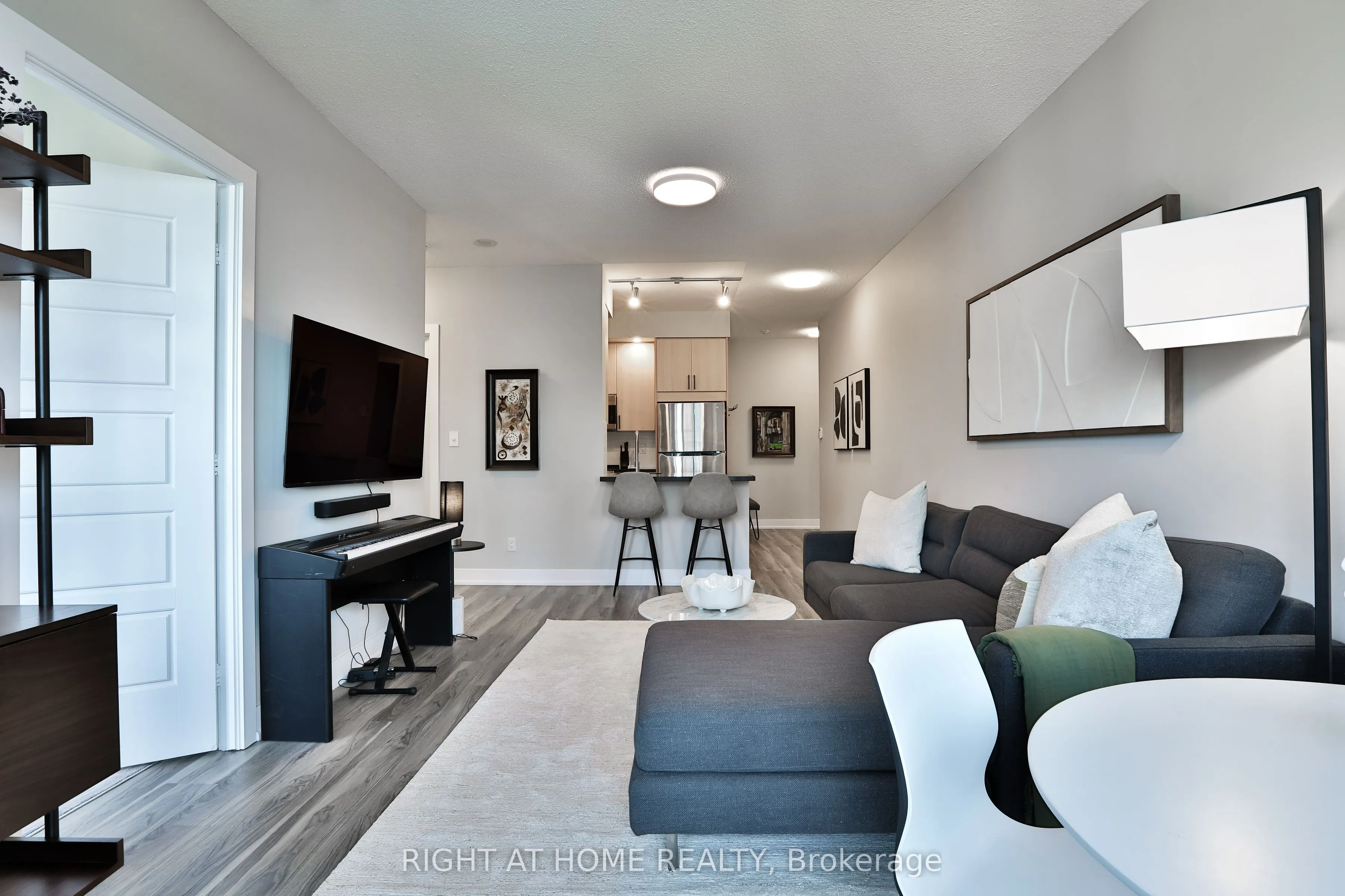 28 Linden Street, #2308