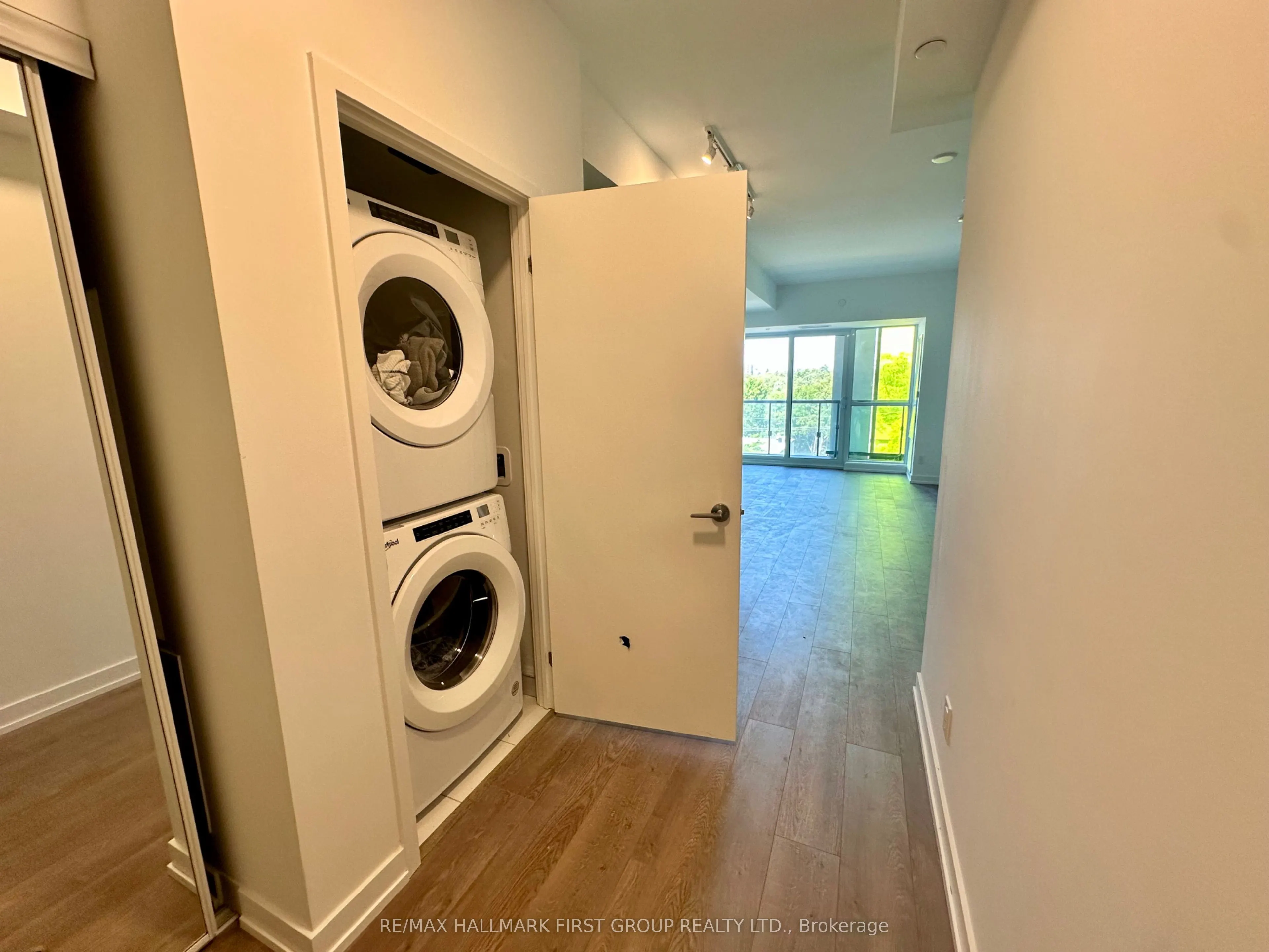 181 Sheppard Avenue E, #529