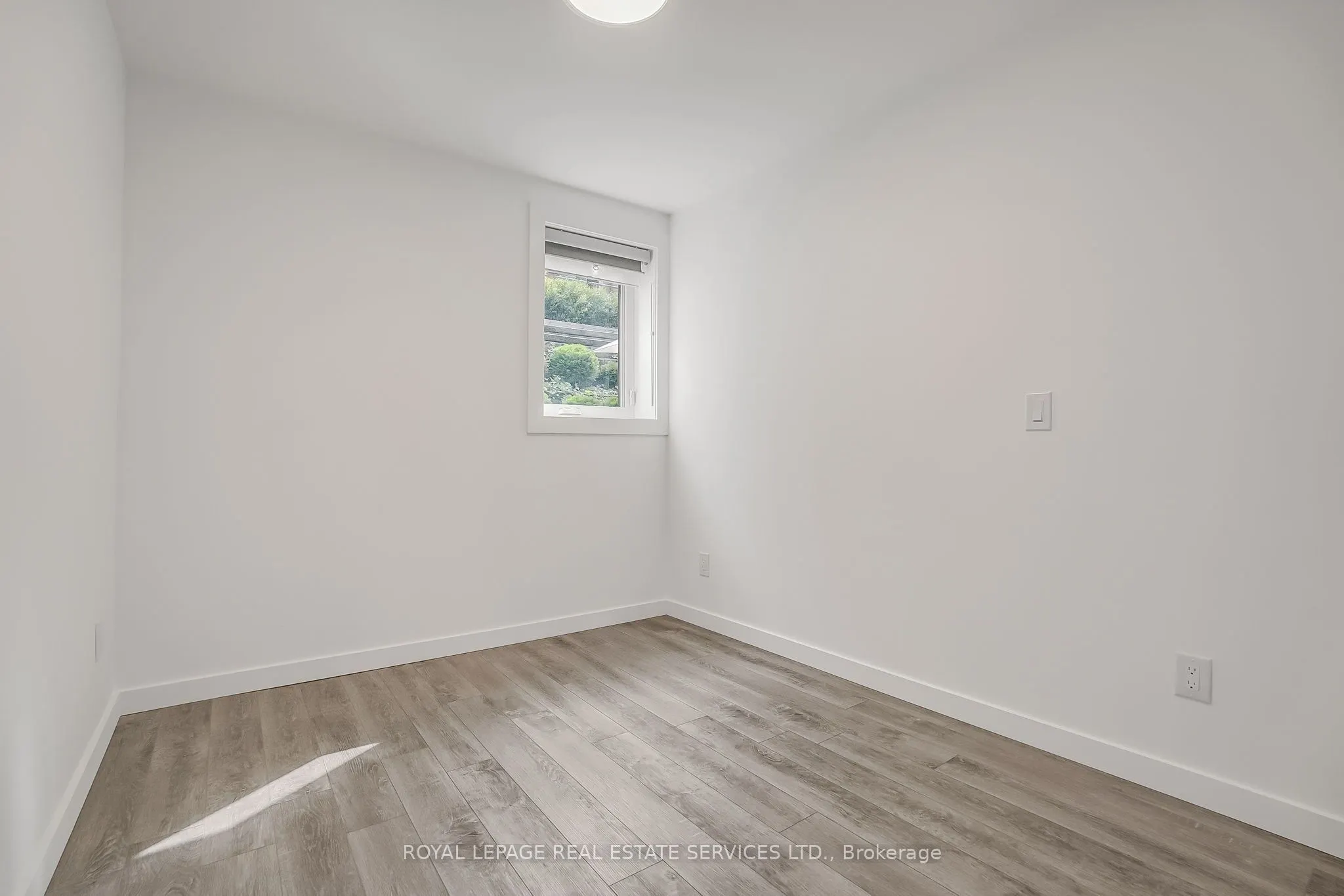 439 Winona Drive, #A