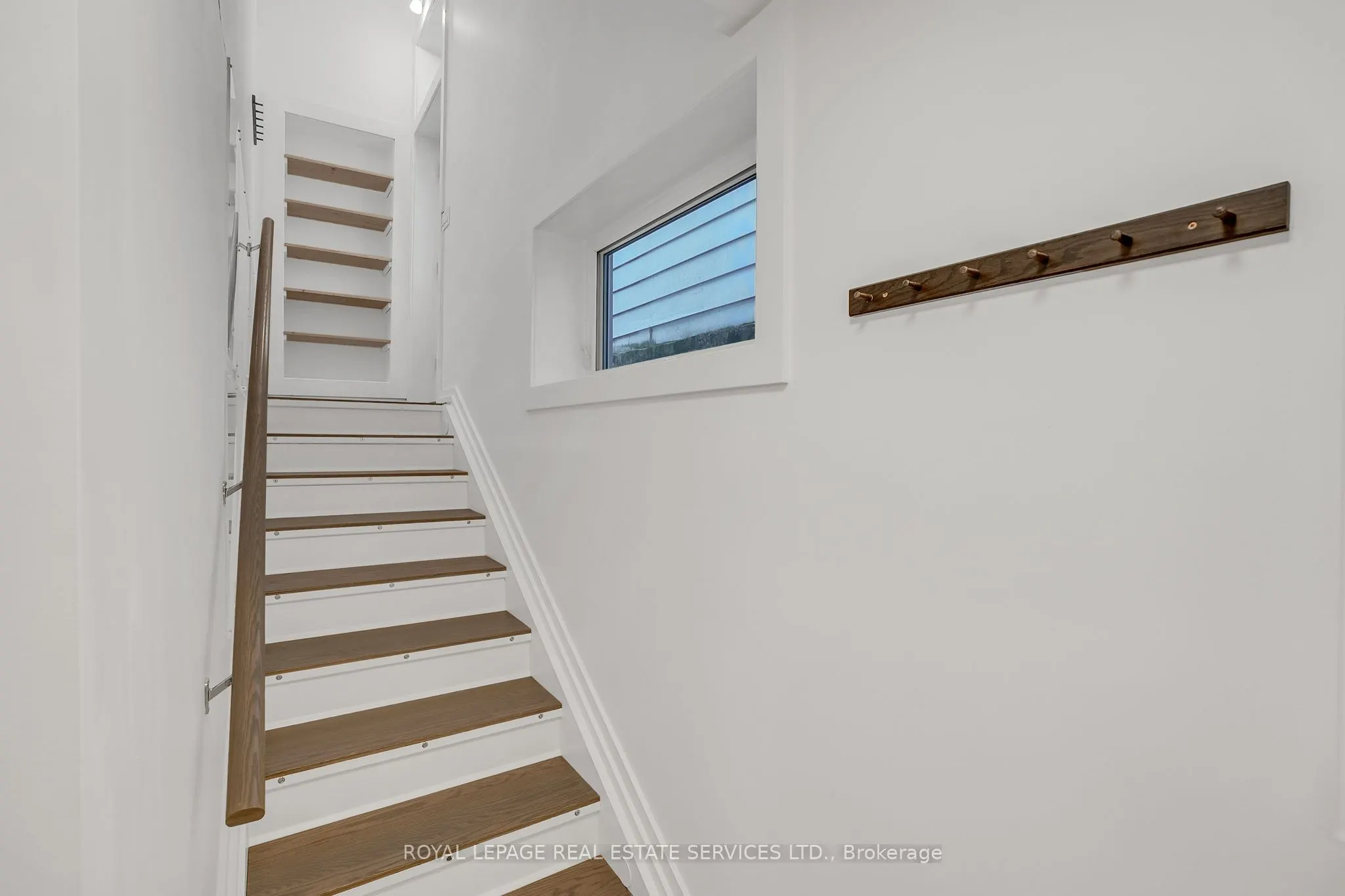 439 Winona Drive, #A