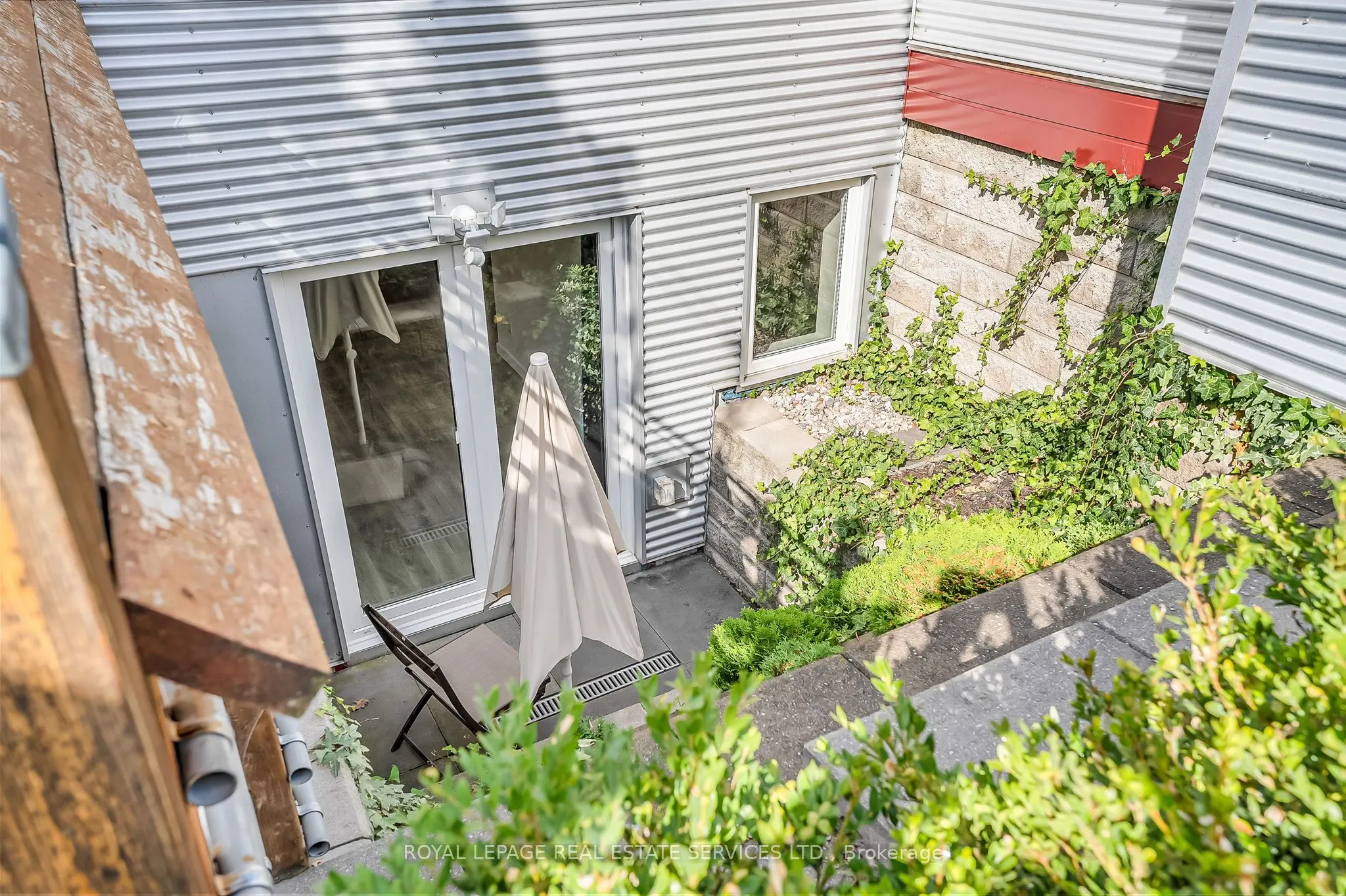 439 Winona Drive, #A