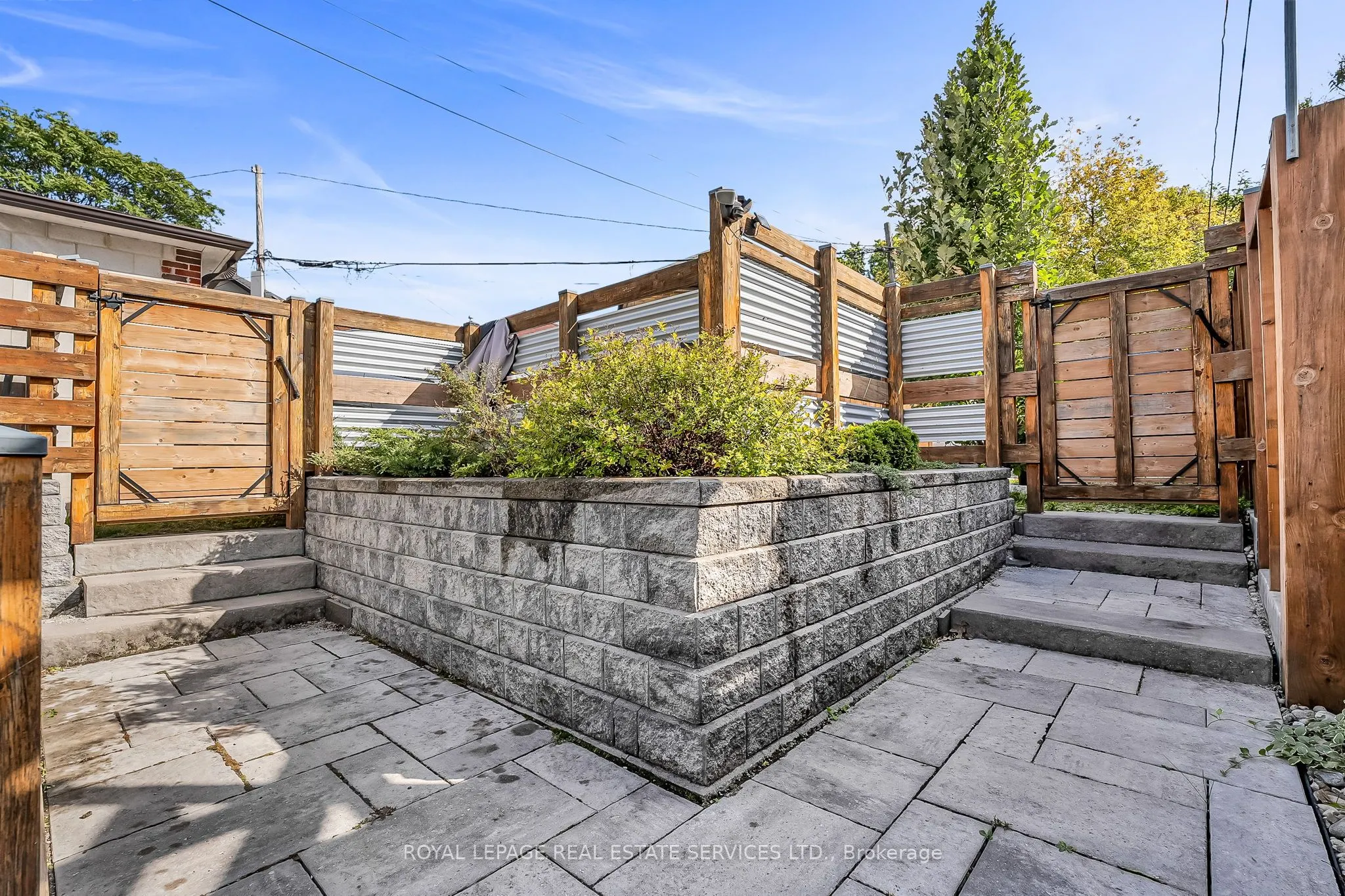 439 Winona Drive, #A