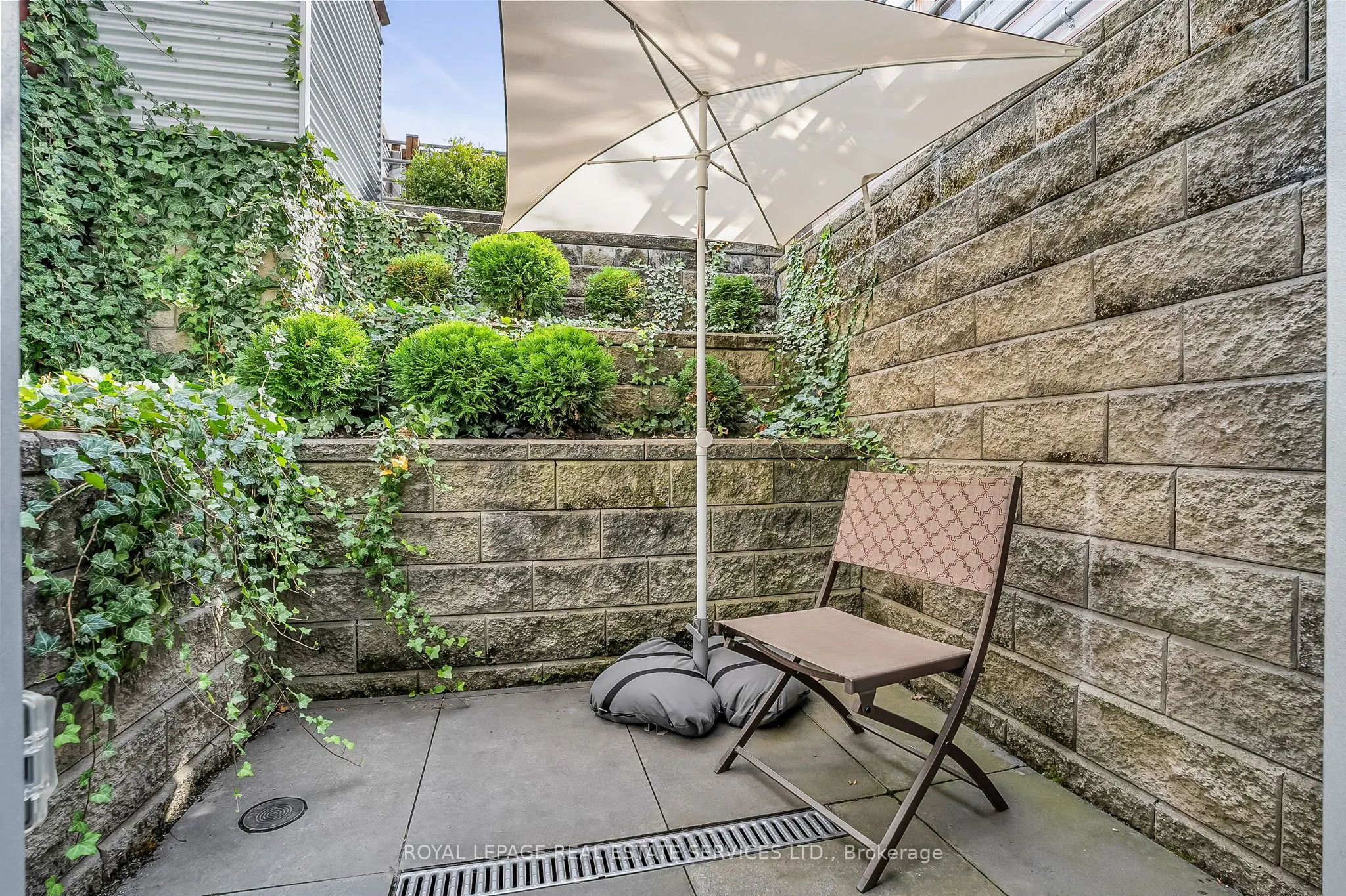 439 Winona Drive, #A
