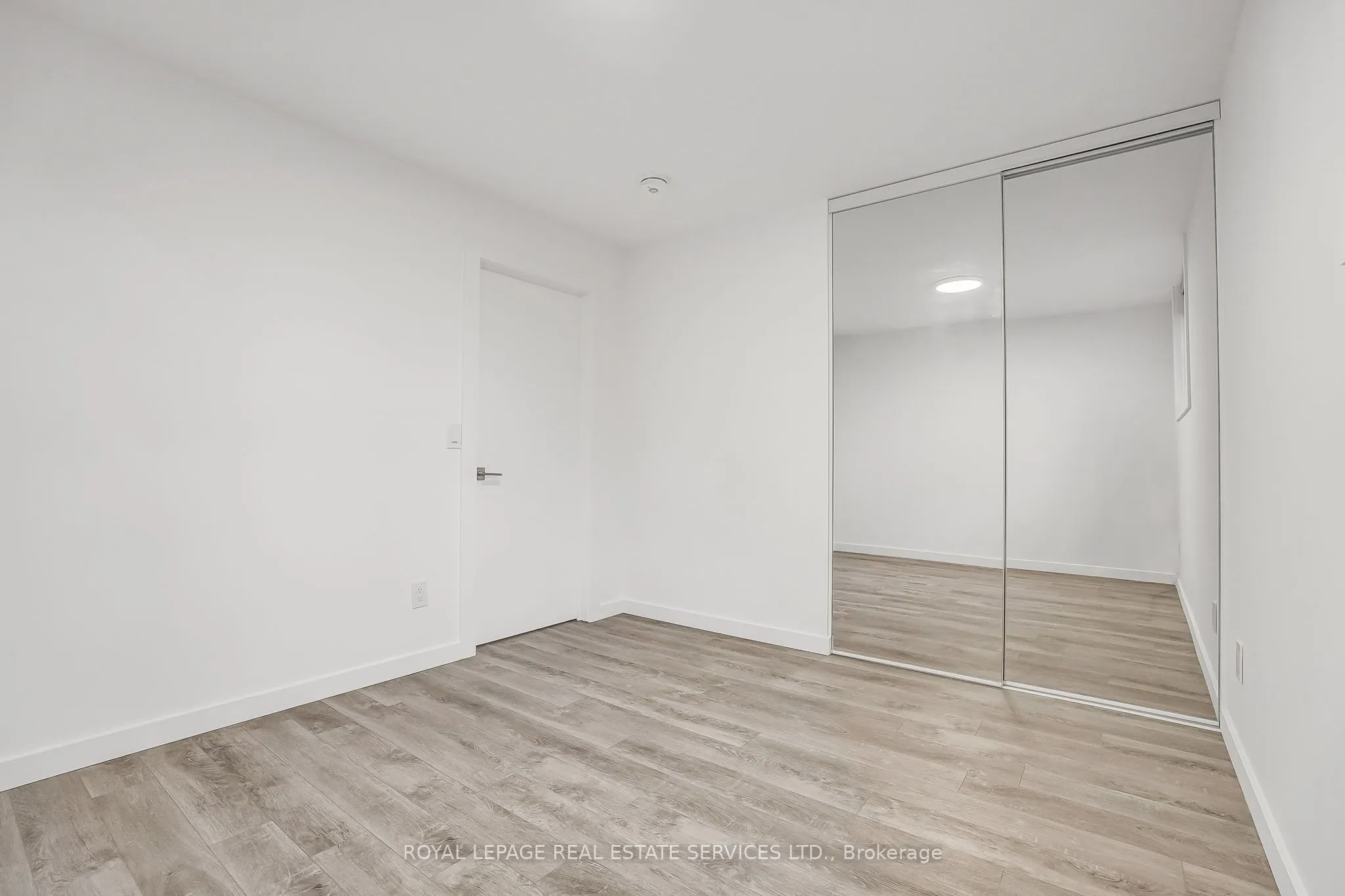 439 Winona Drive, #A
