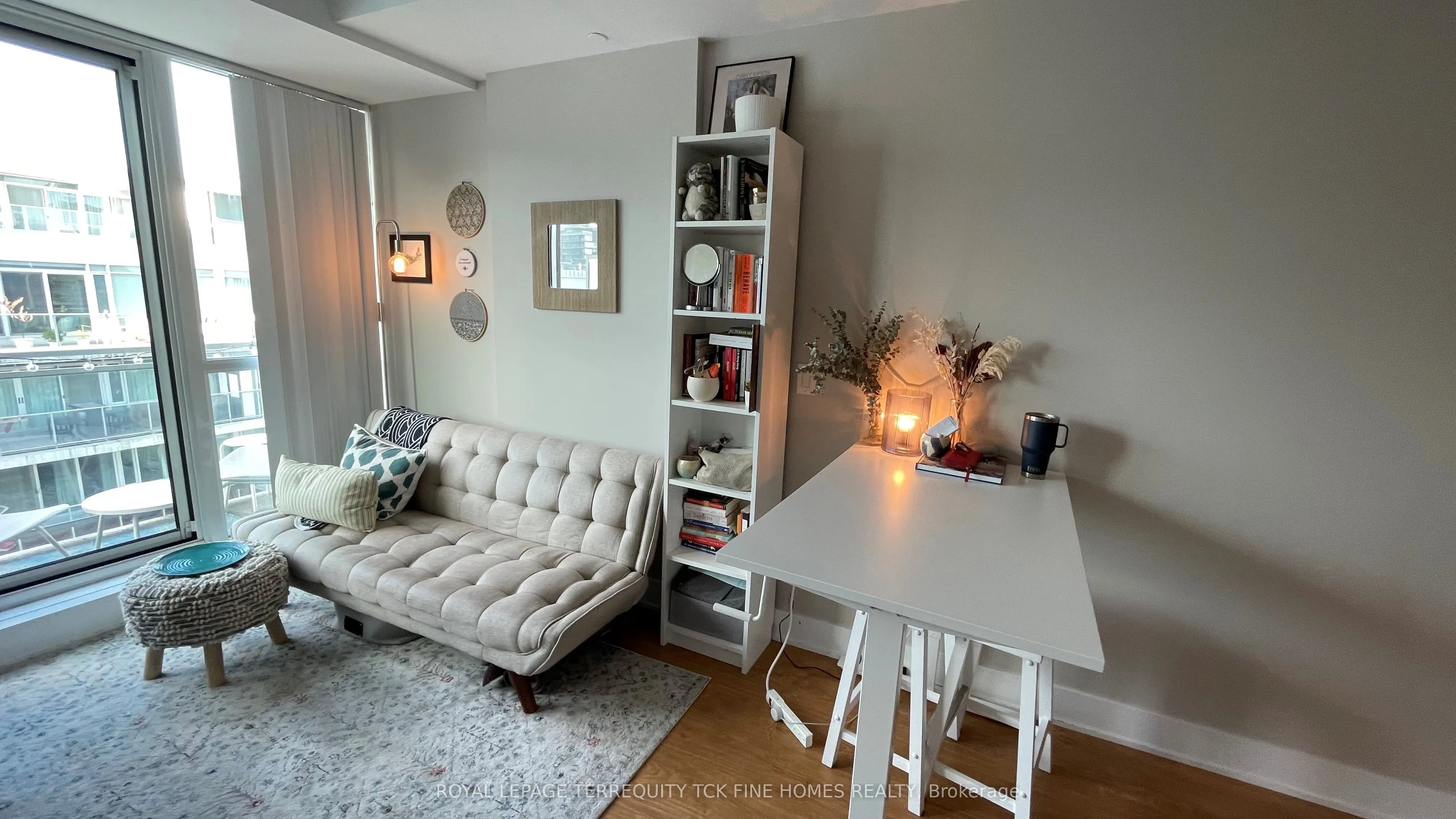 508 Wellington Street W, #1003