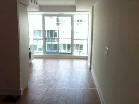508 Wellington Street W, #1003