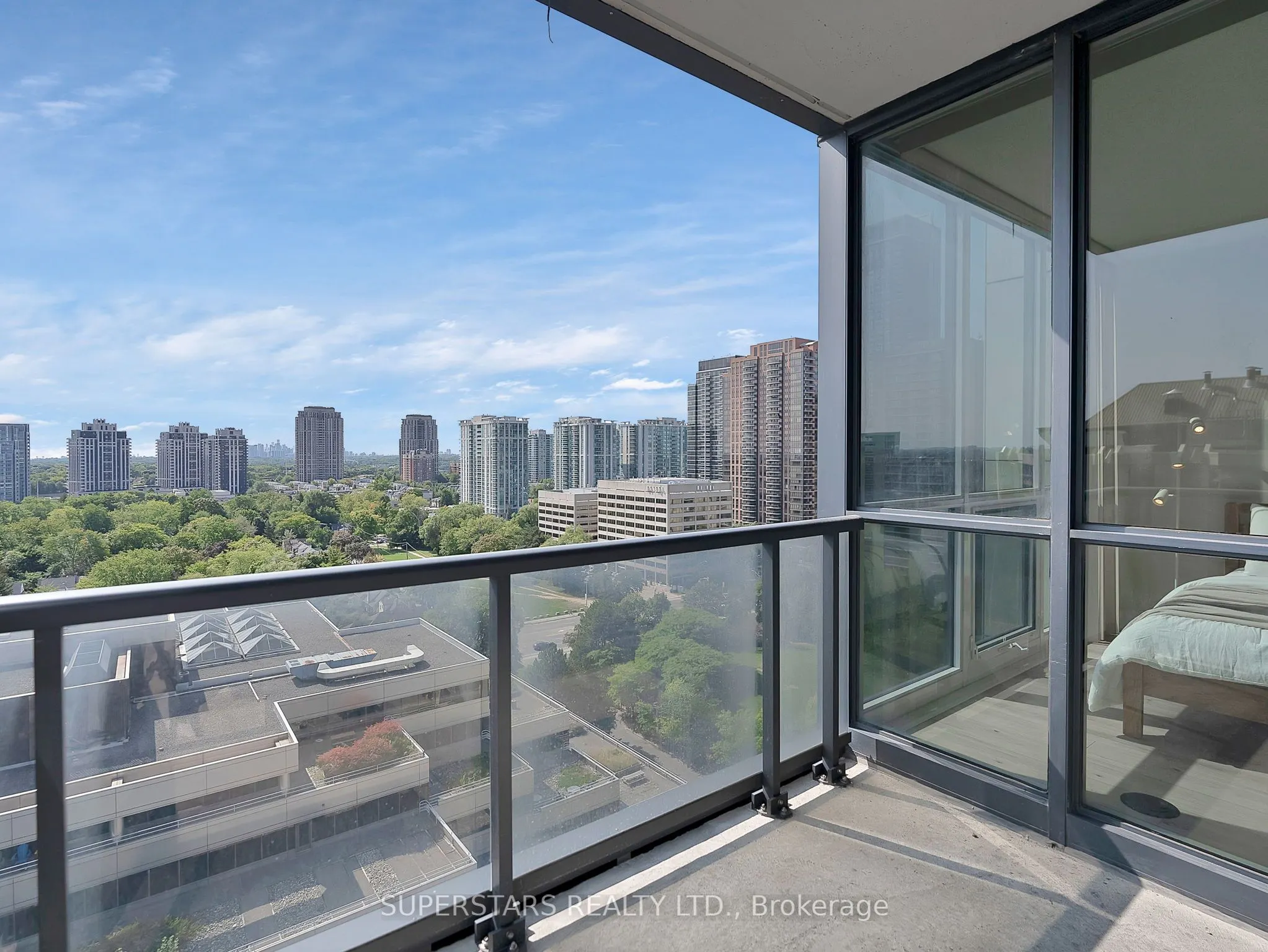 88 Sheppard Avenue E, #1802