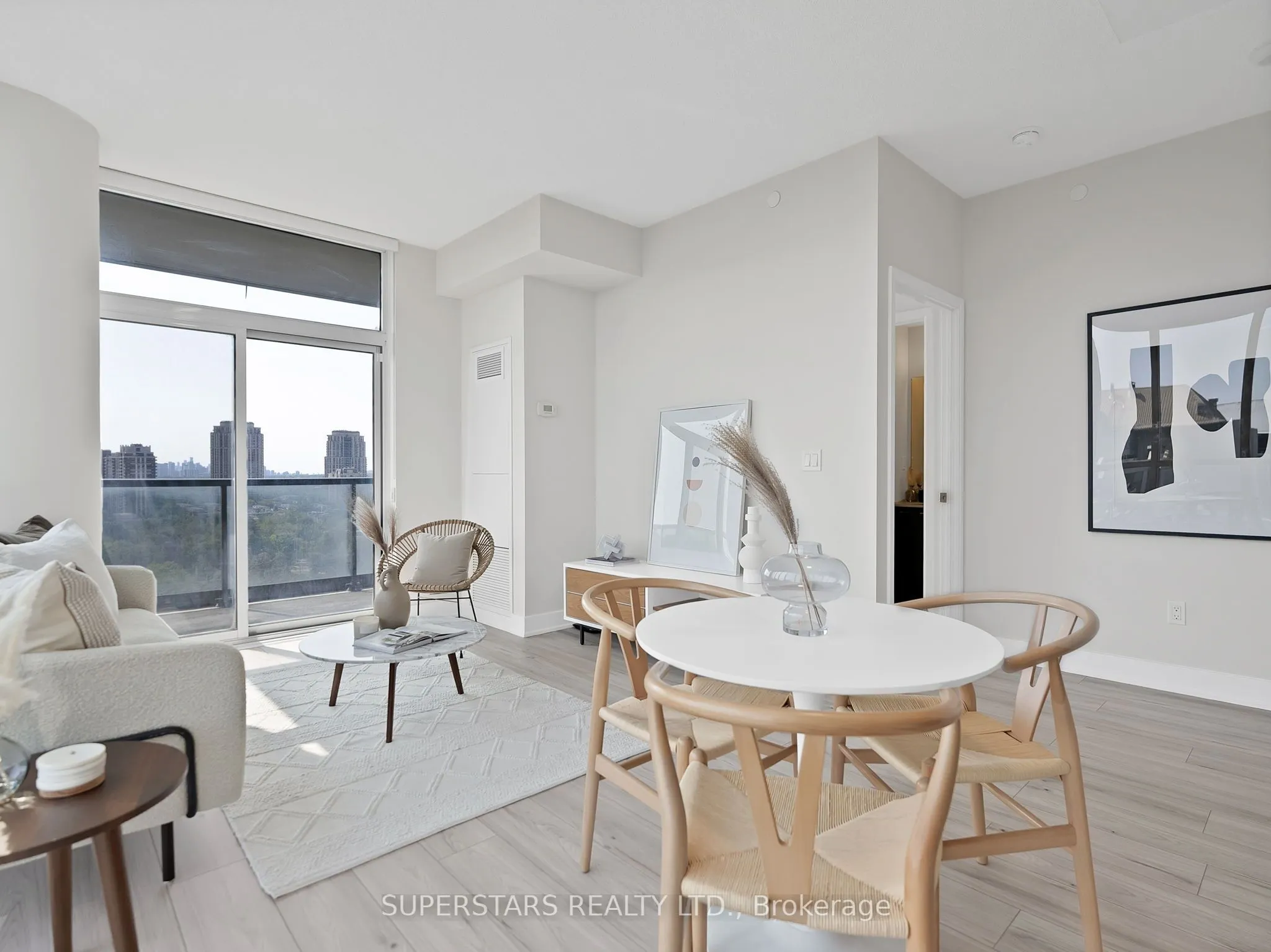 88 Sheppard Avenue E, #1802