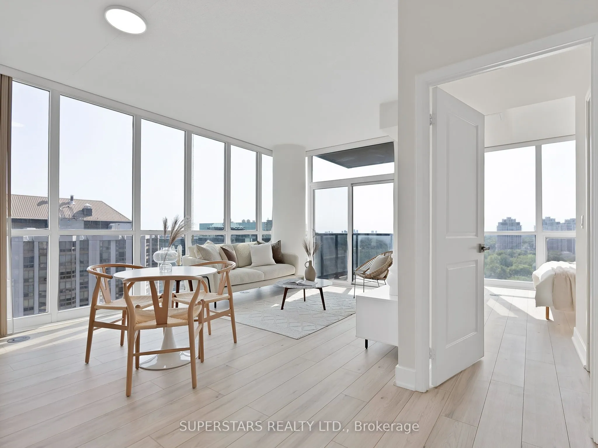 88 Sheppard Avenue E, #1802
