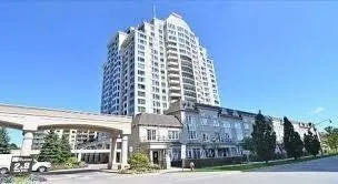 8 Rean Drive, #404