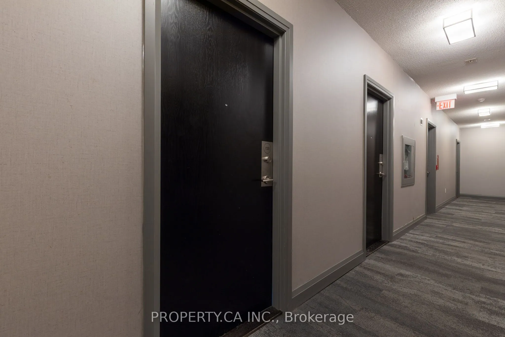 25 Cole Street, #720