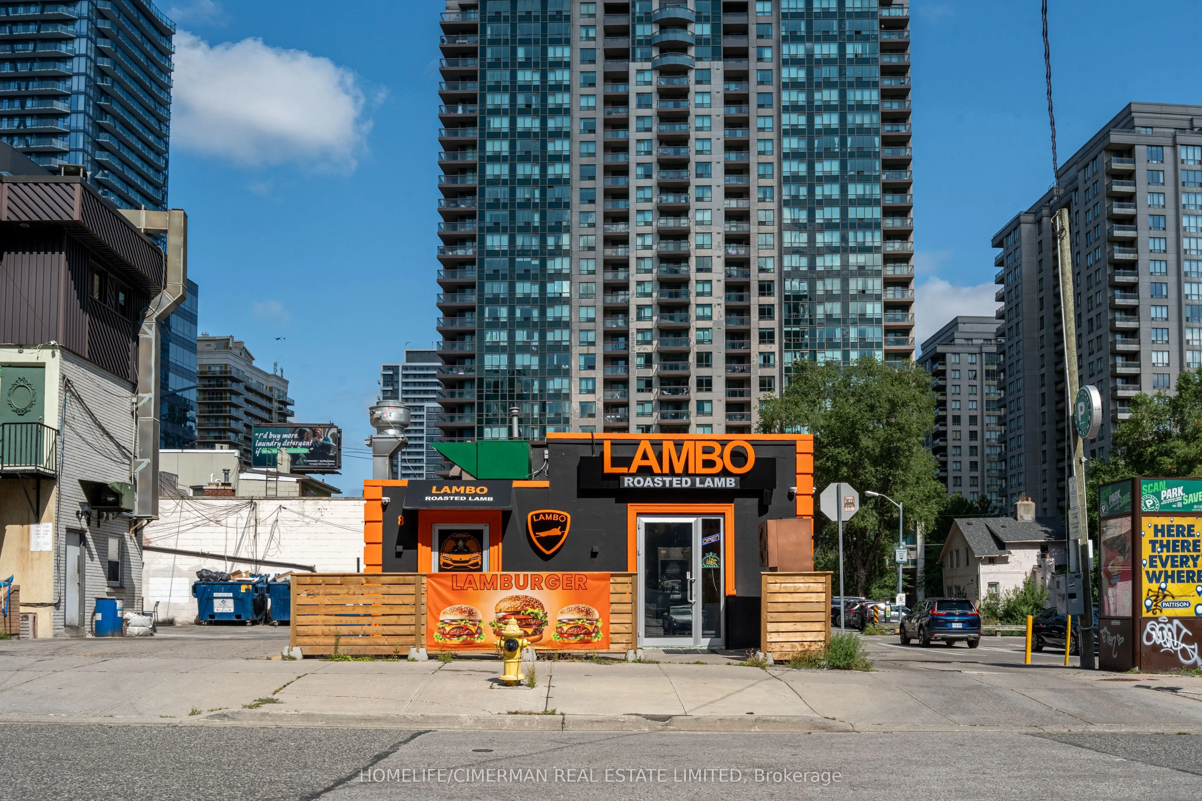 8 Kingsdale Avenue