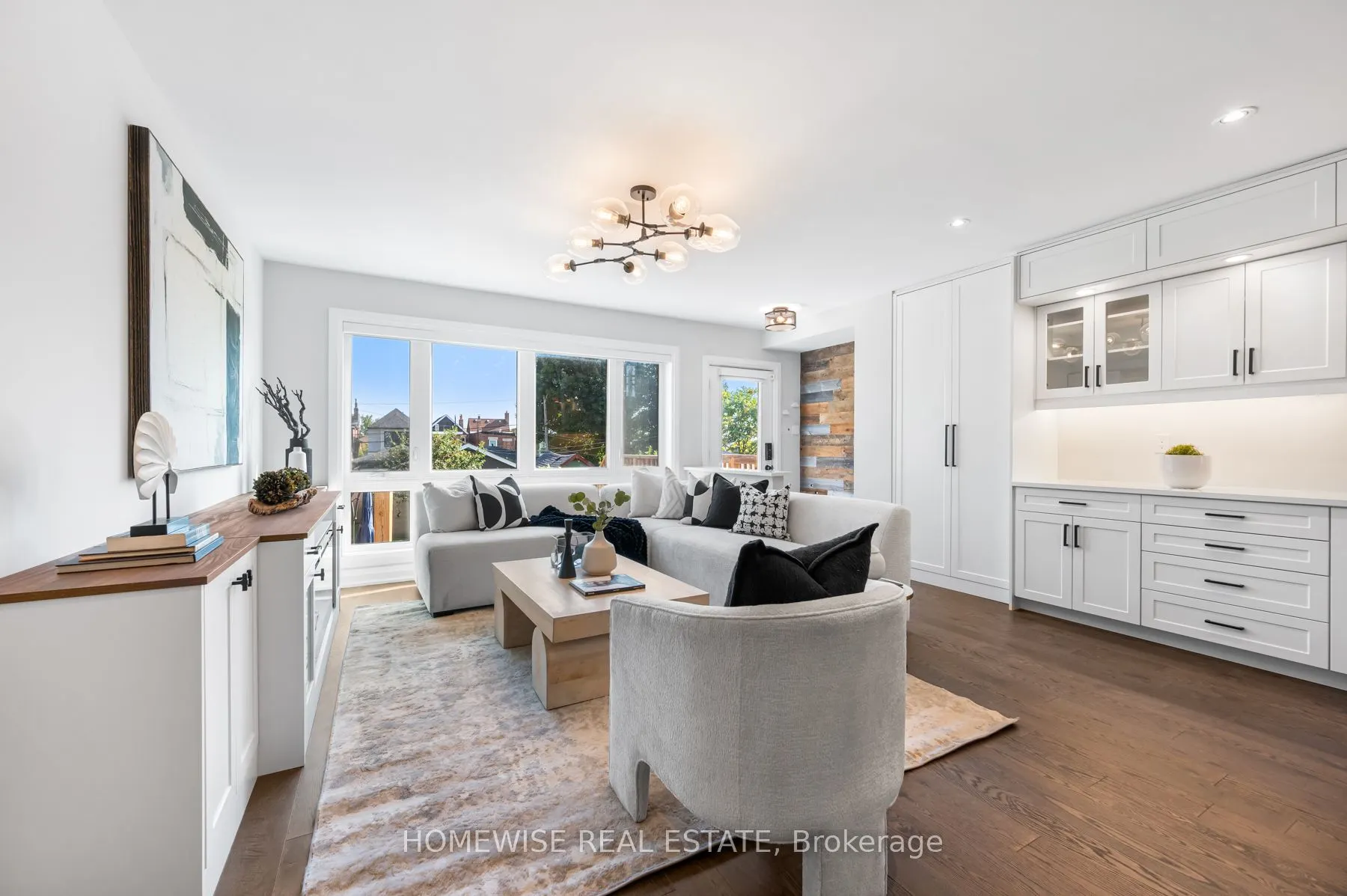 17 Earnscliffe Road