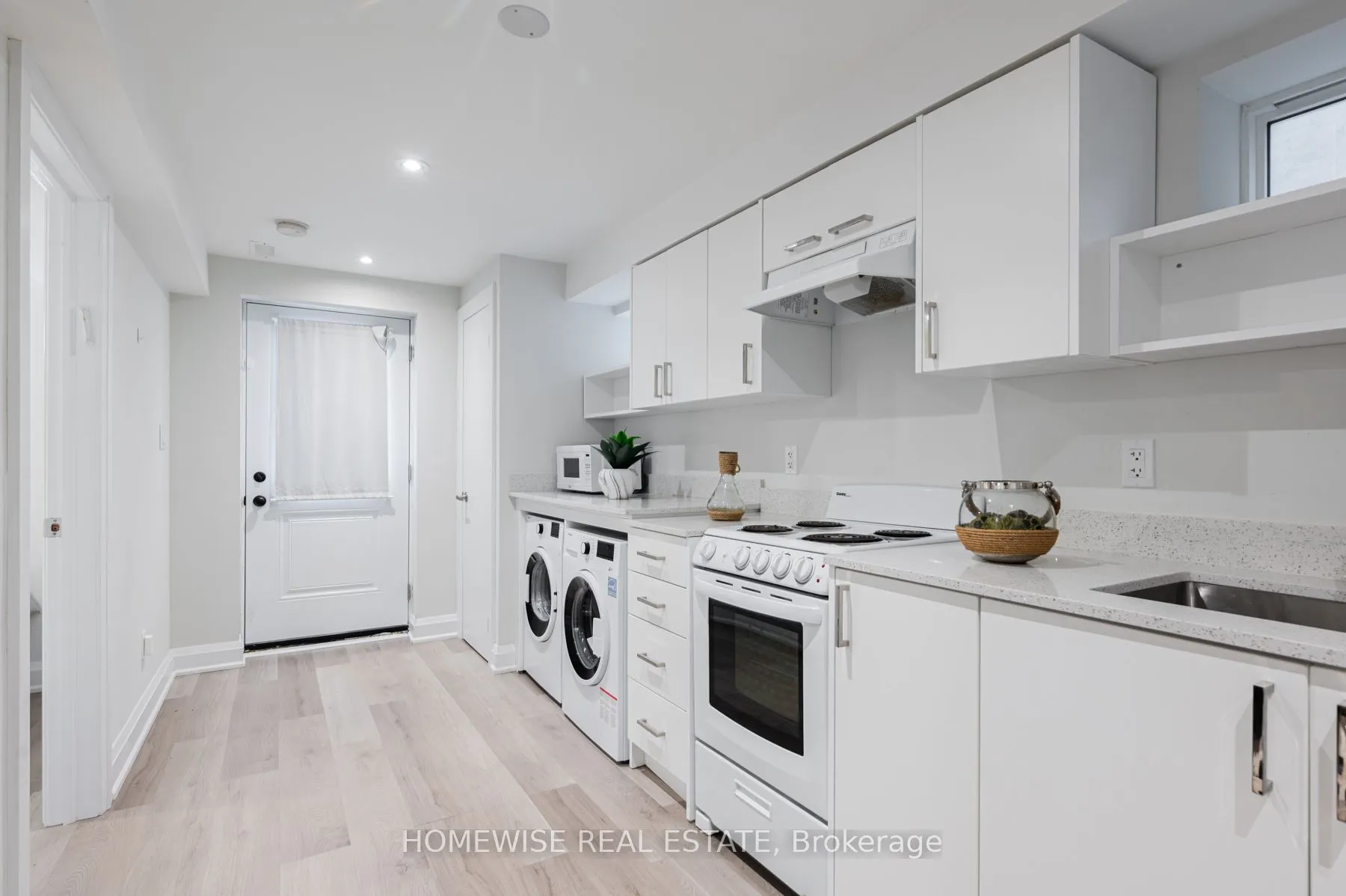 17 Earnscliffe Road