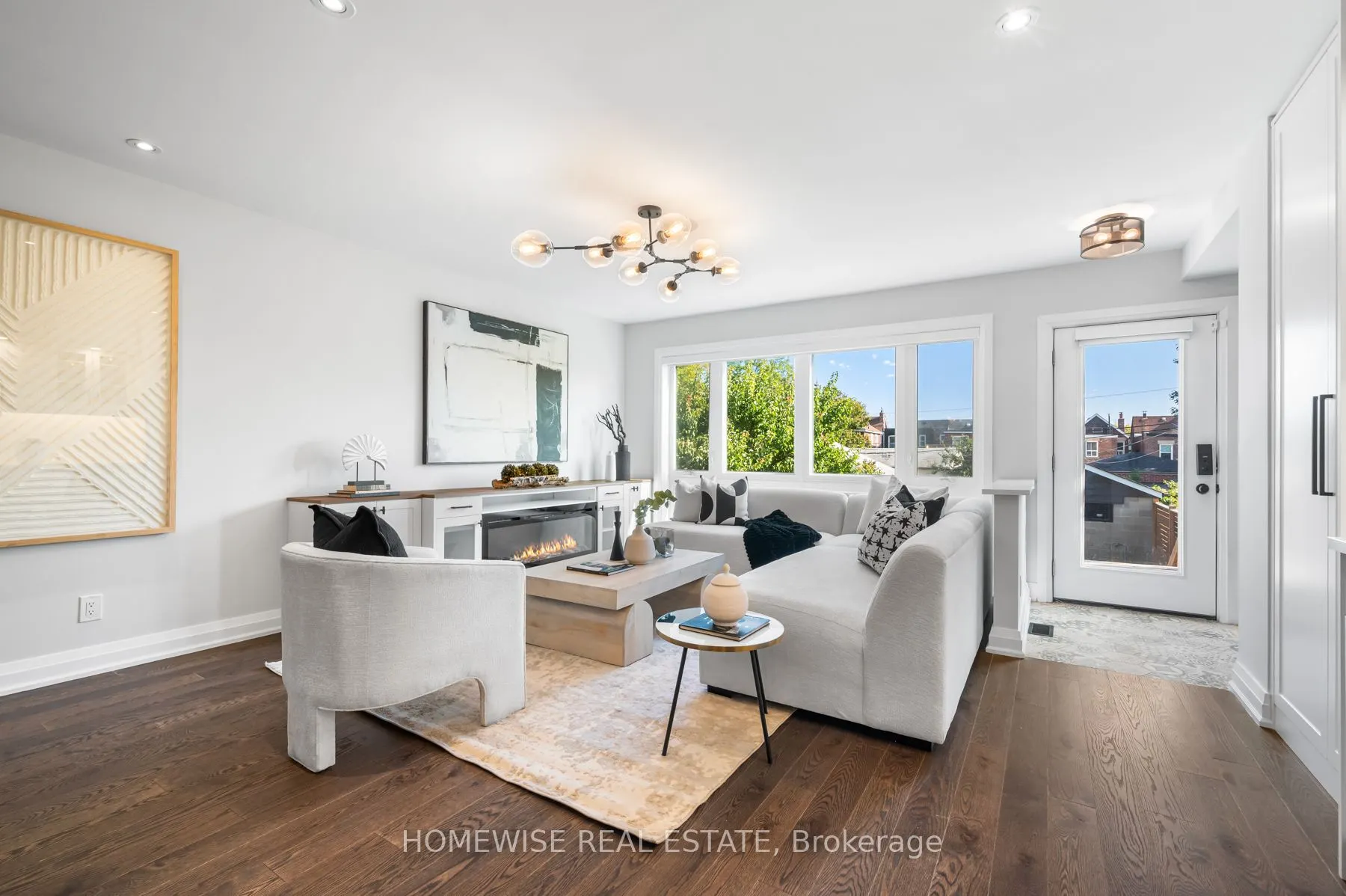 17 Earnscliffe Road