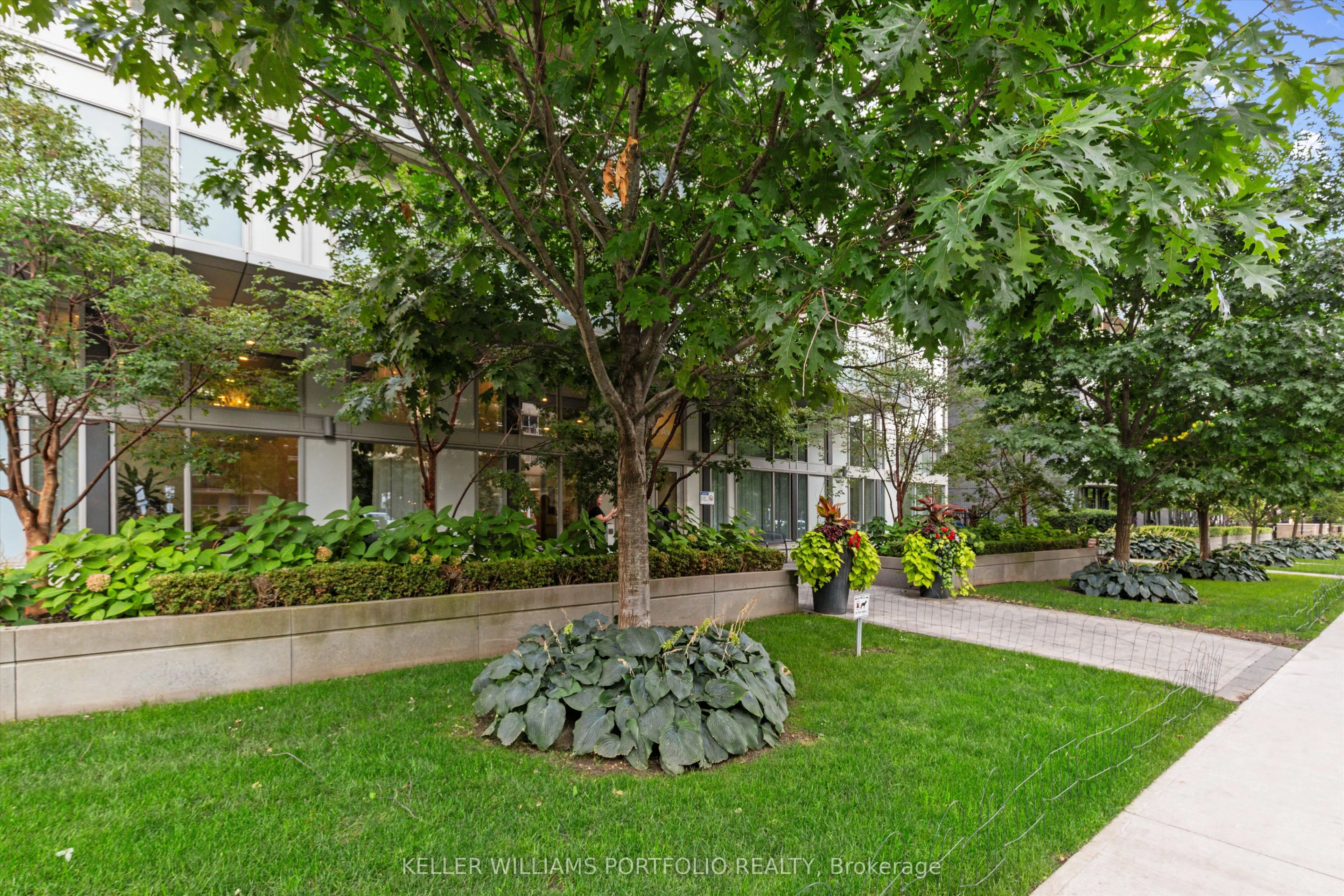 83 Redpath Avenue, #1311