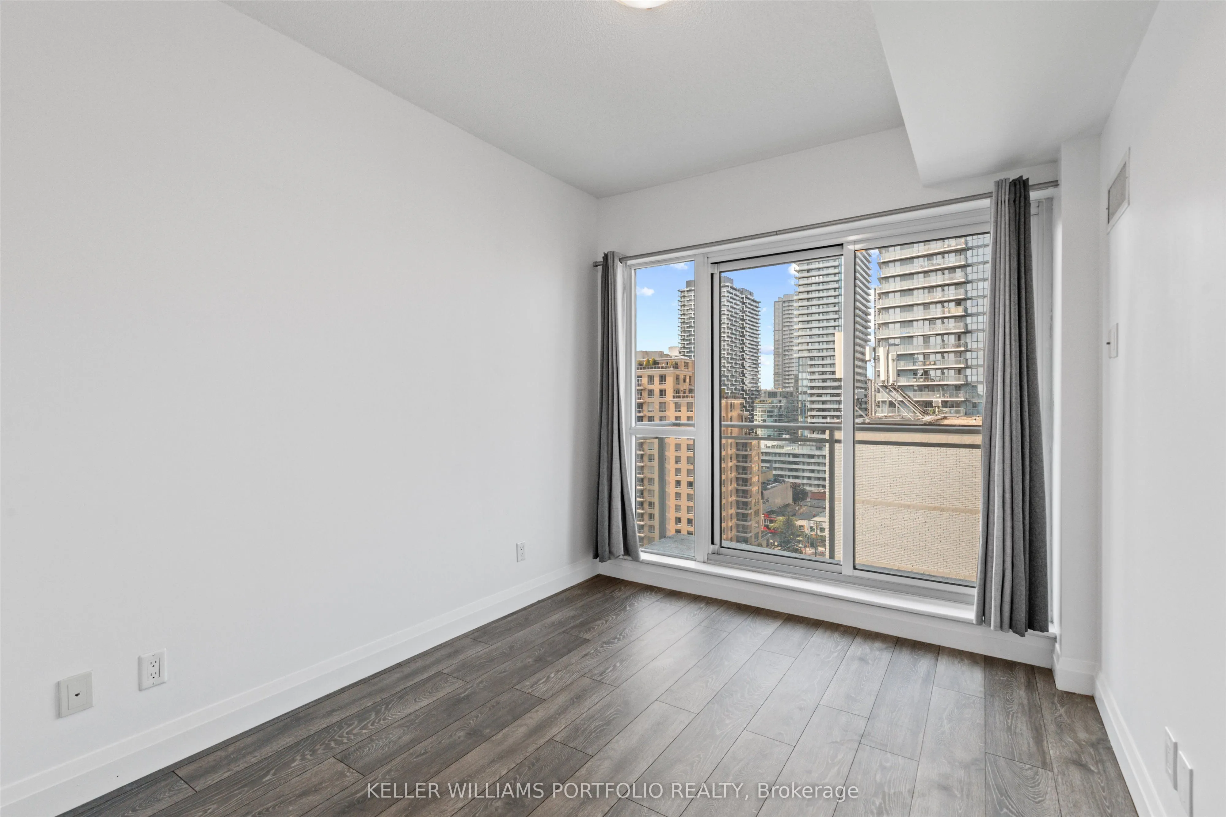 83 Redpath Avenue, #1311