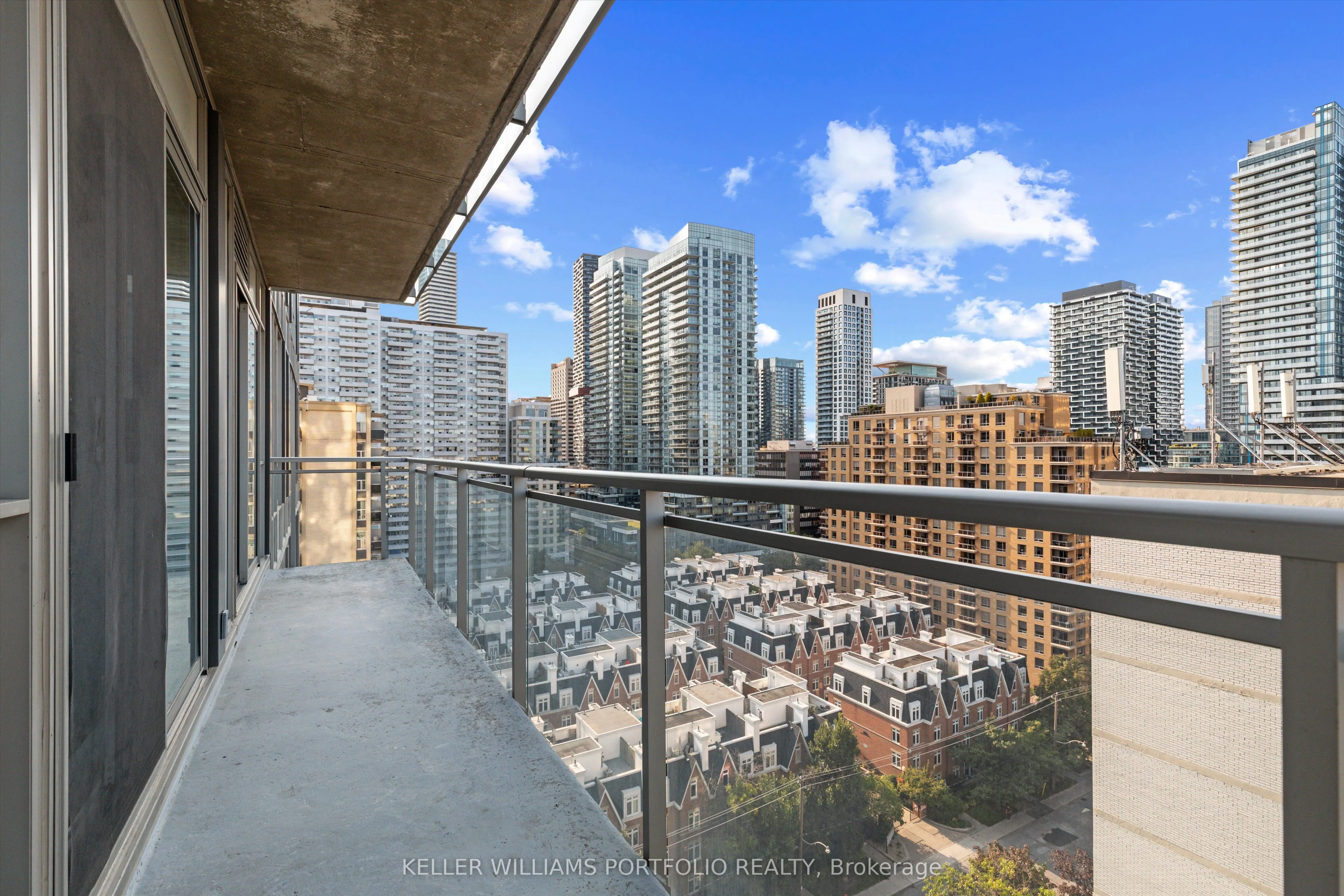 83 Redpath Avenue, #1311