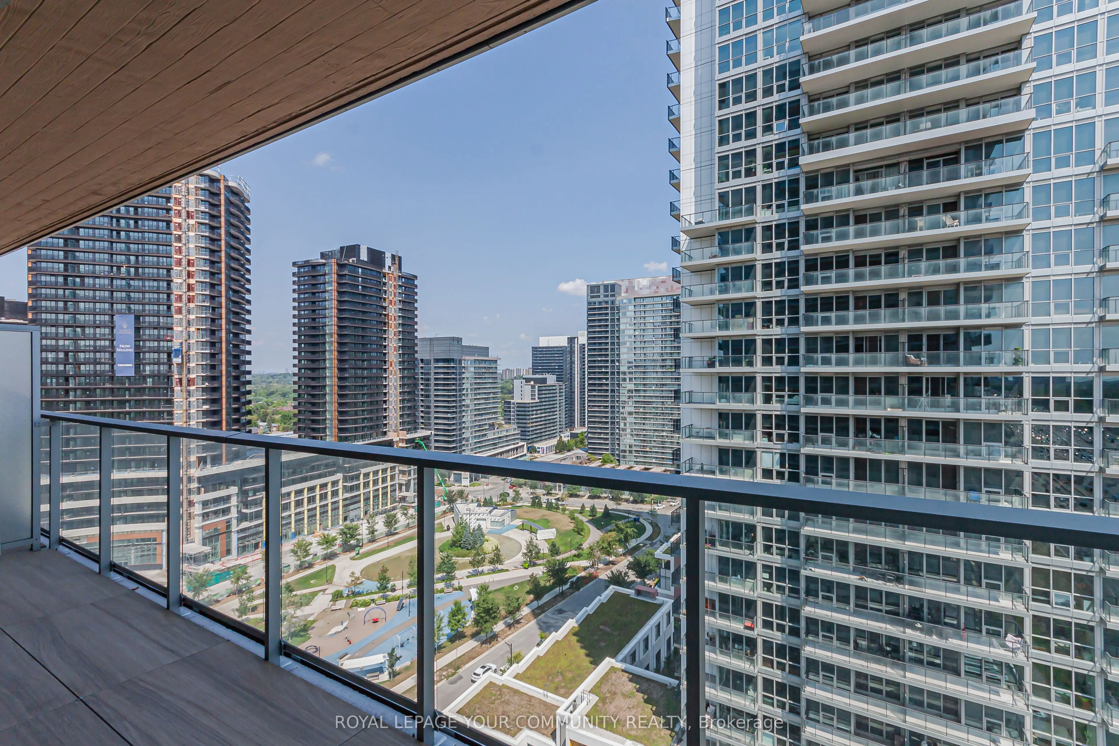 27 McMahon Drive, #1801