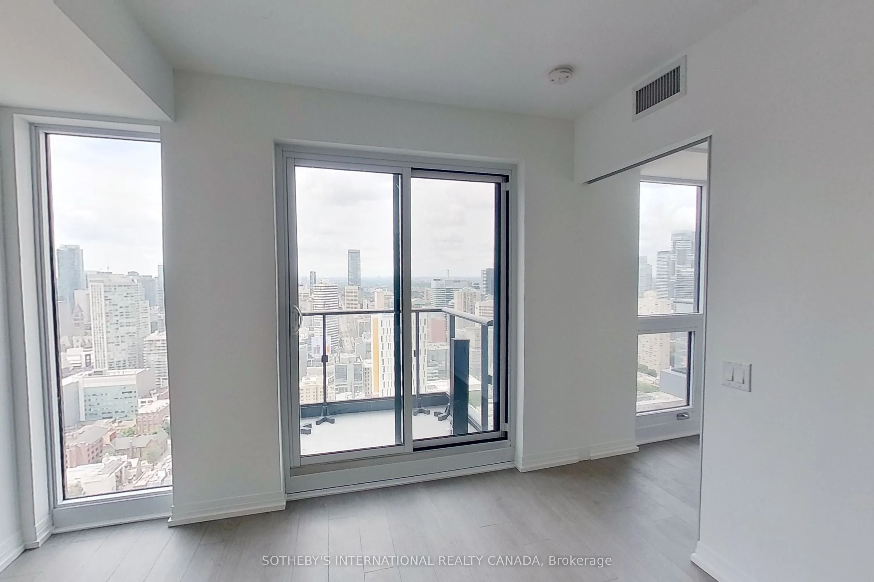 251 Jarvis Street, #4509