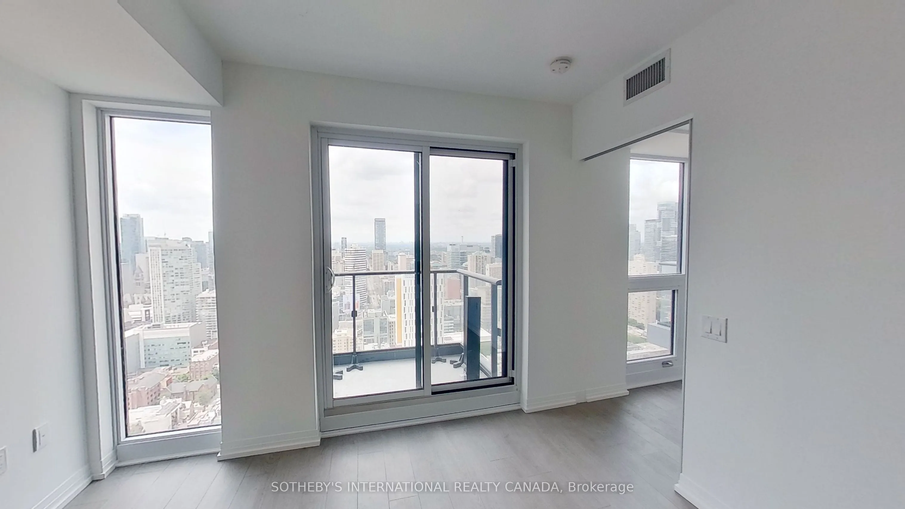 251 Jarvis Street, #4509